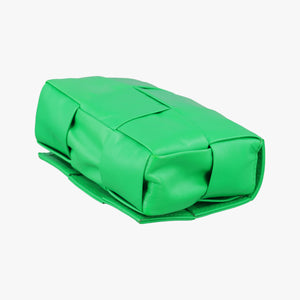 Pre-owned Bottega Veneta candy cassette Green Leather  shoulderbag | stylenewstar