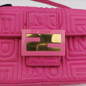 Vintage Fendi BAGUETTE Rose Leather 8BK060 shoulderbag | stylenewstar