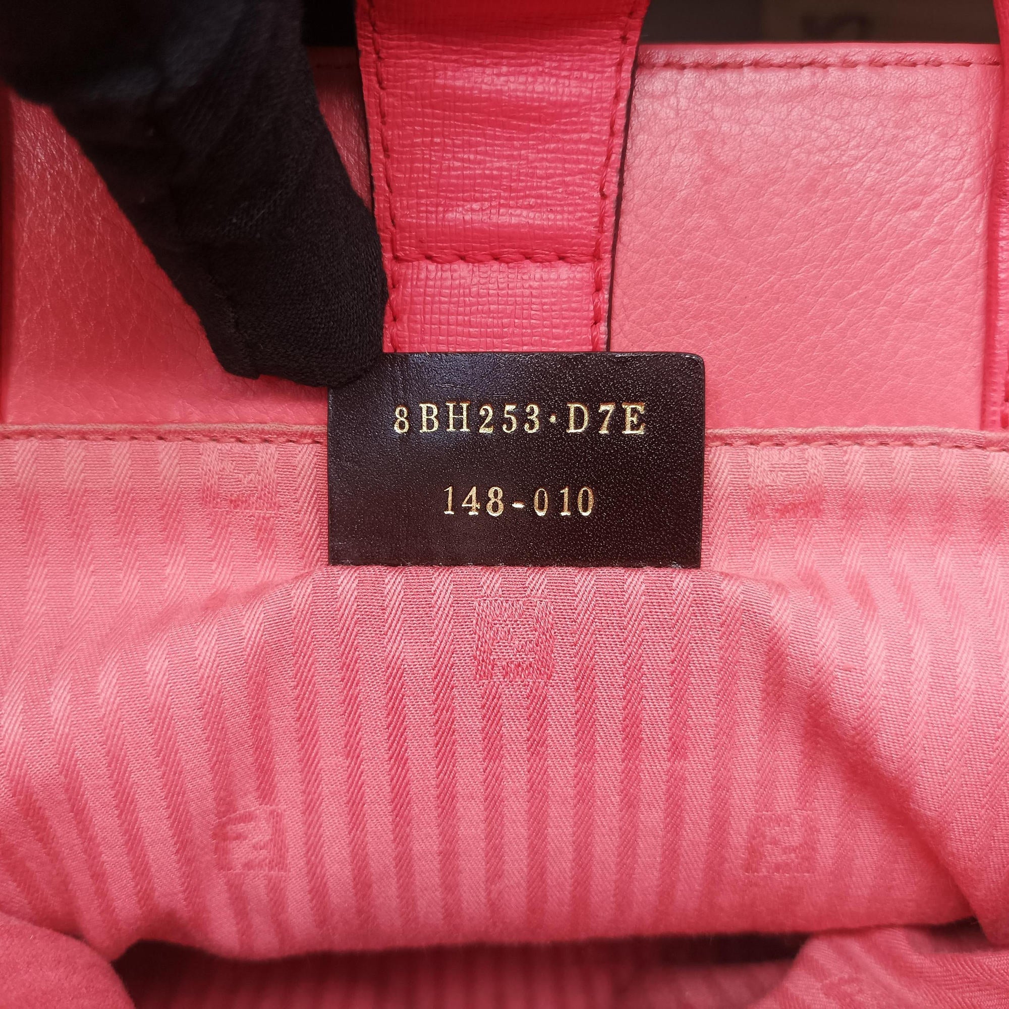 Vintage Fendi Petite 2 JOURS pink Leather 8BH250 shoulderbag | stylenewstar