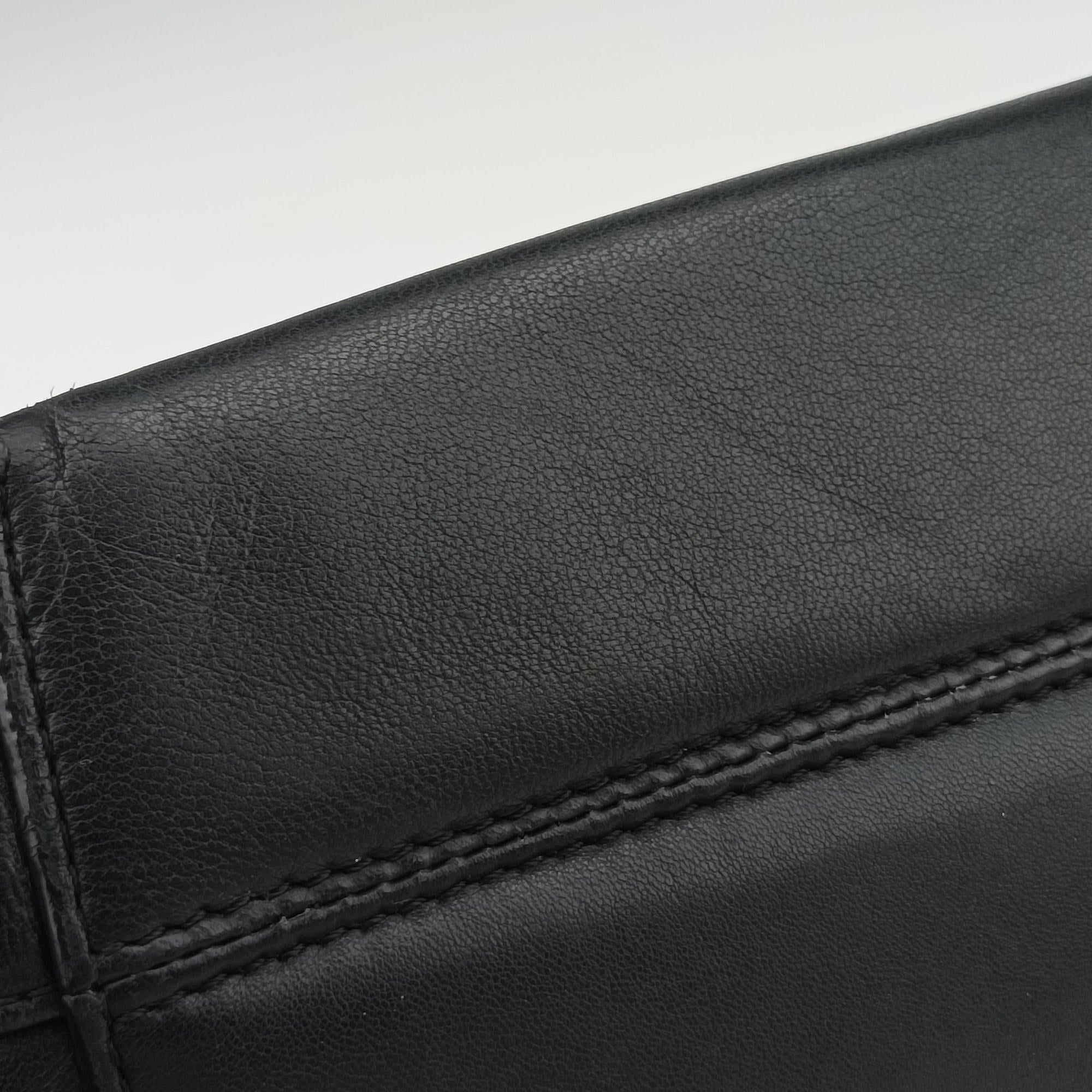 Pre-owned Fendi By the Way Black Leather 8BL135 shoulderbag | stylenewstar