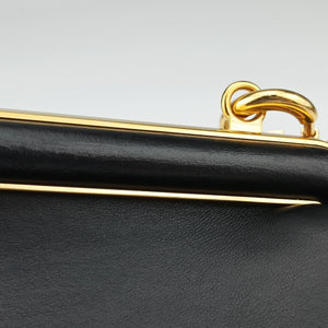 Secondhand Fendi First Black Leather 8BP129 shoulderbag | stylenewstar