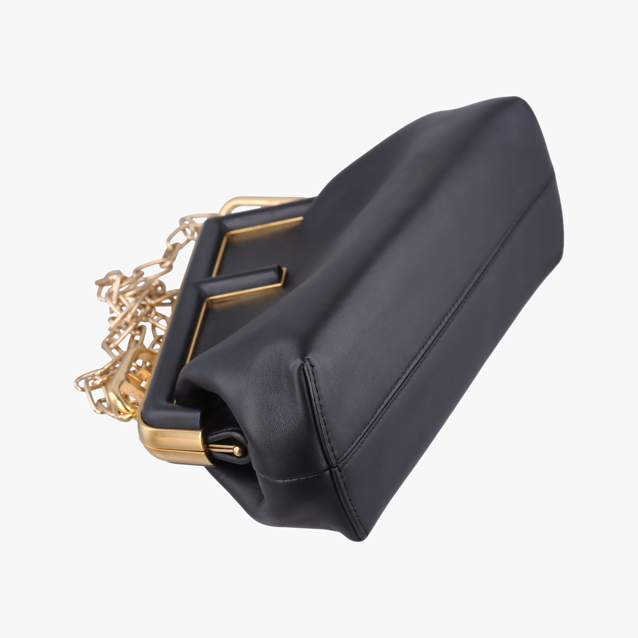 Secondhand Fendi First Black Leather 8BP129 shoulderbag | stylenewstar