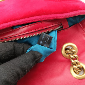 Pre-owned Gucci GG Marmont Red velour 443497 shoulderbag | stylenewstar
