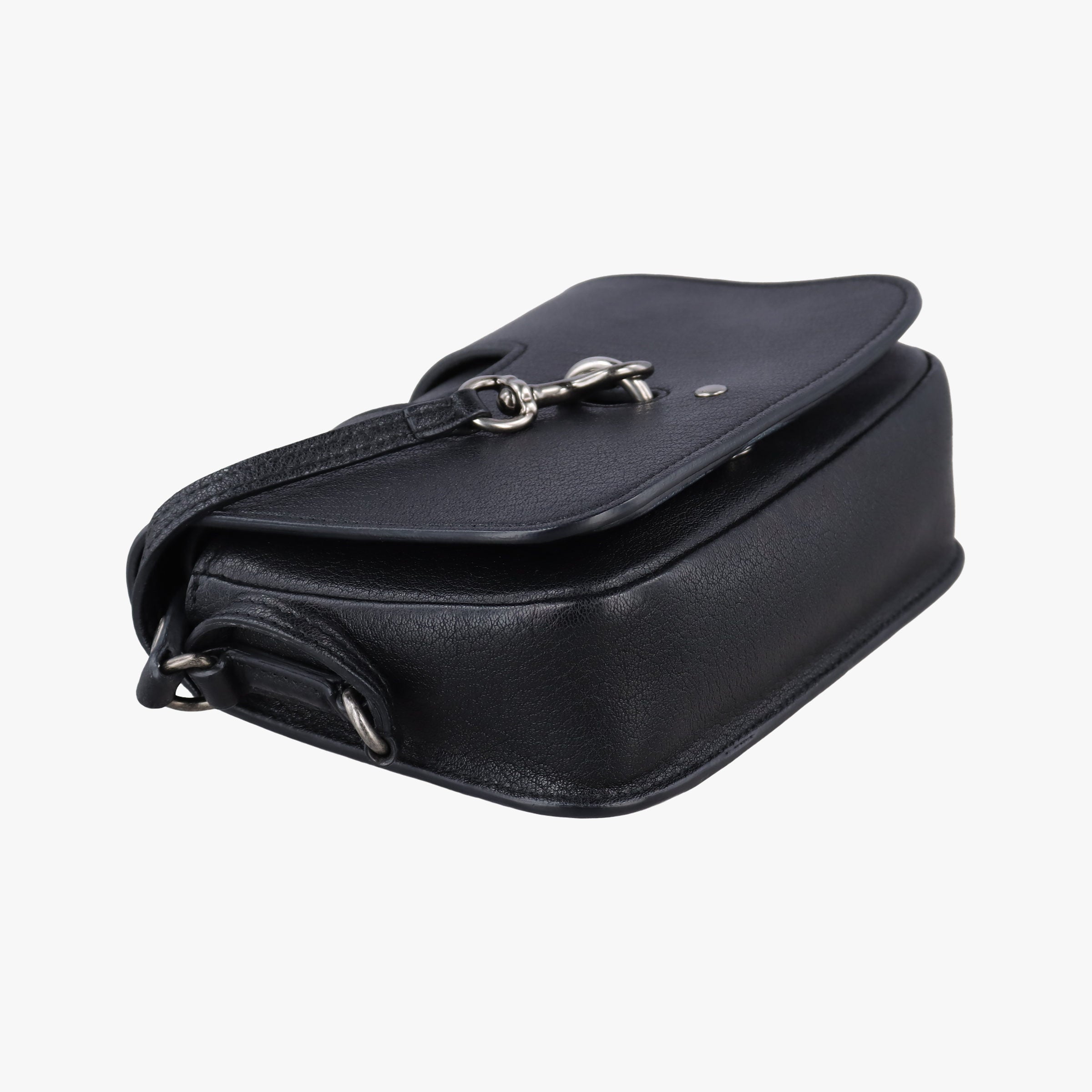 Vintage Yves Saint Laurent Charlotte Black Leather 500831 shoulderbag | stylenewstar