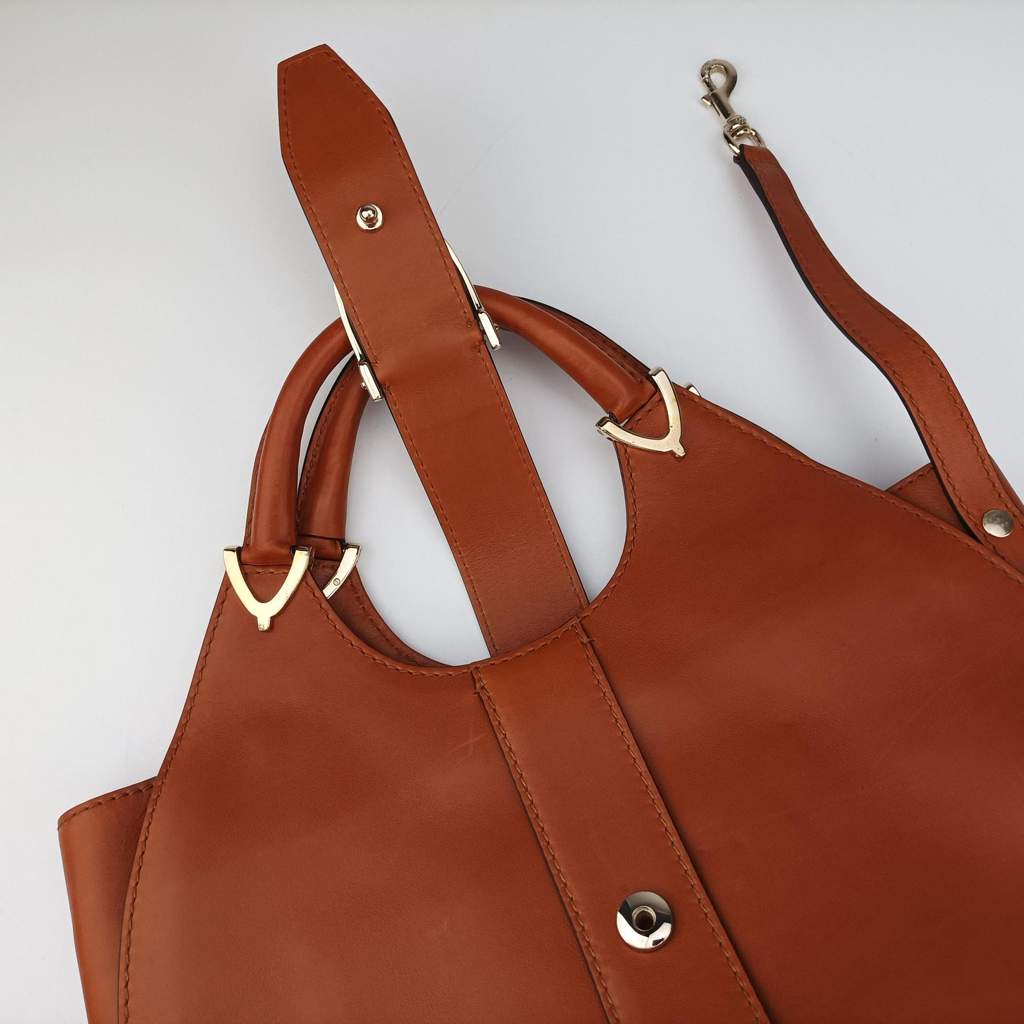 Secondhand Gucci Stirrup Brown leather 277514 handbag | stylenewstar