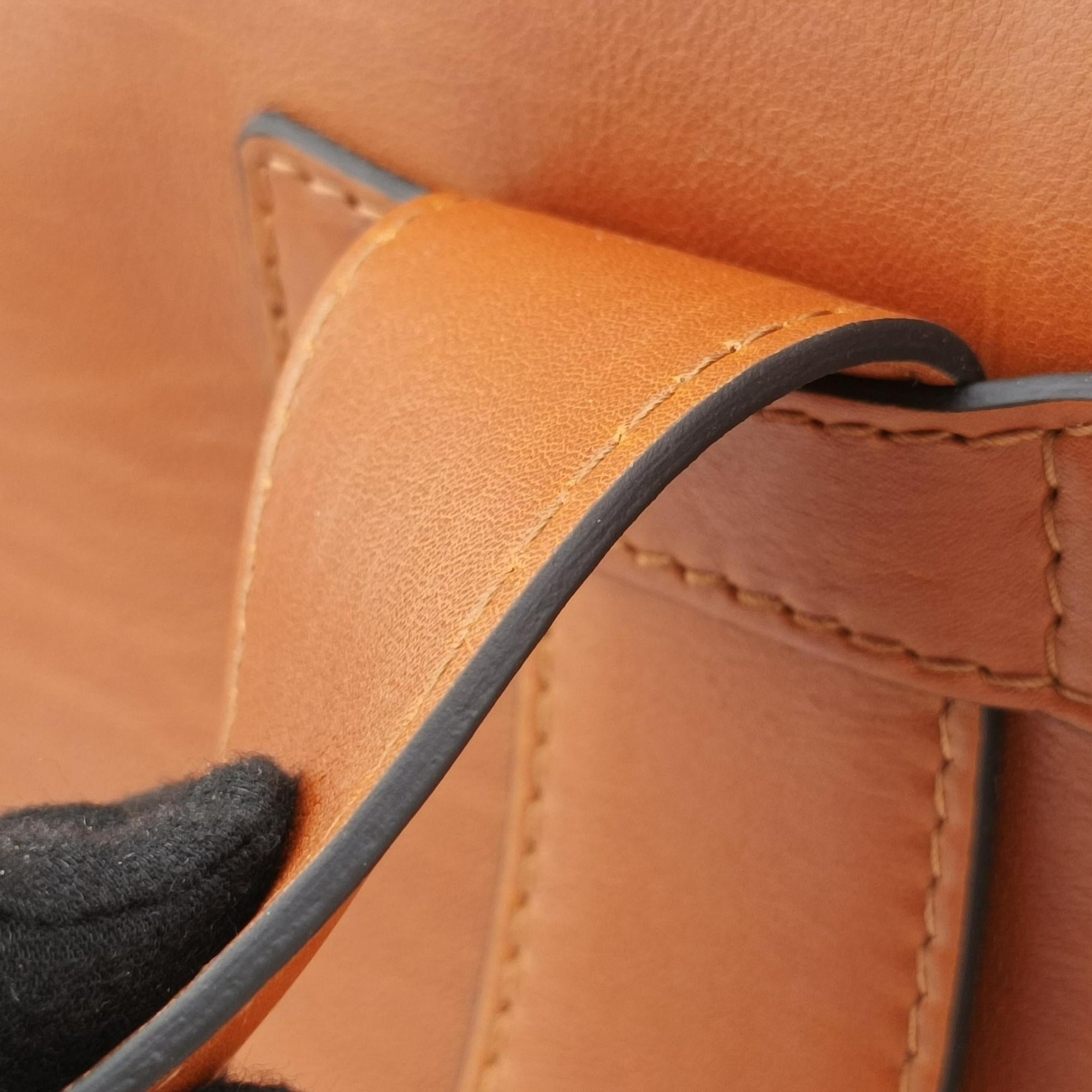 Secondhand Gucci Stirrup Brown leather 277514 handbag | stylenewstar