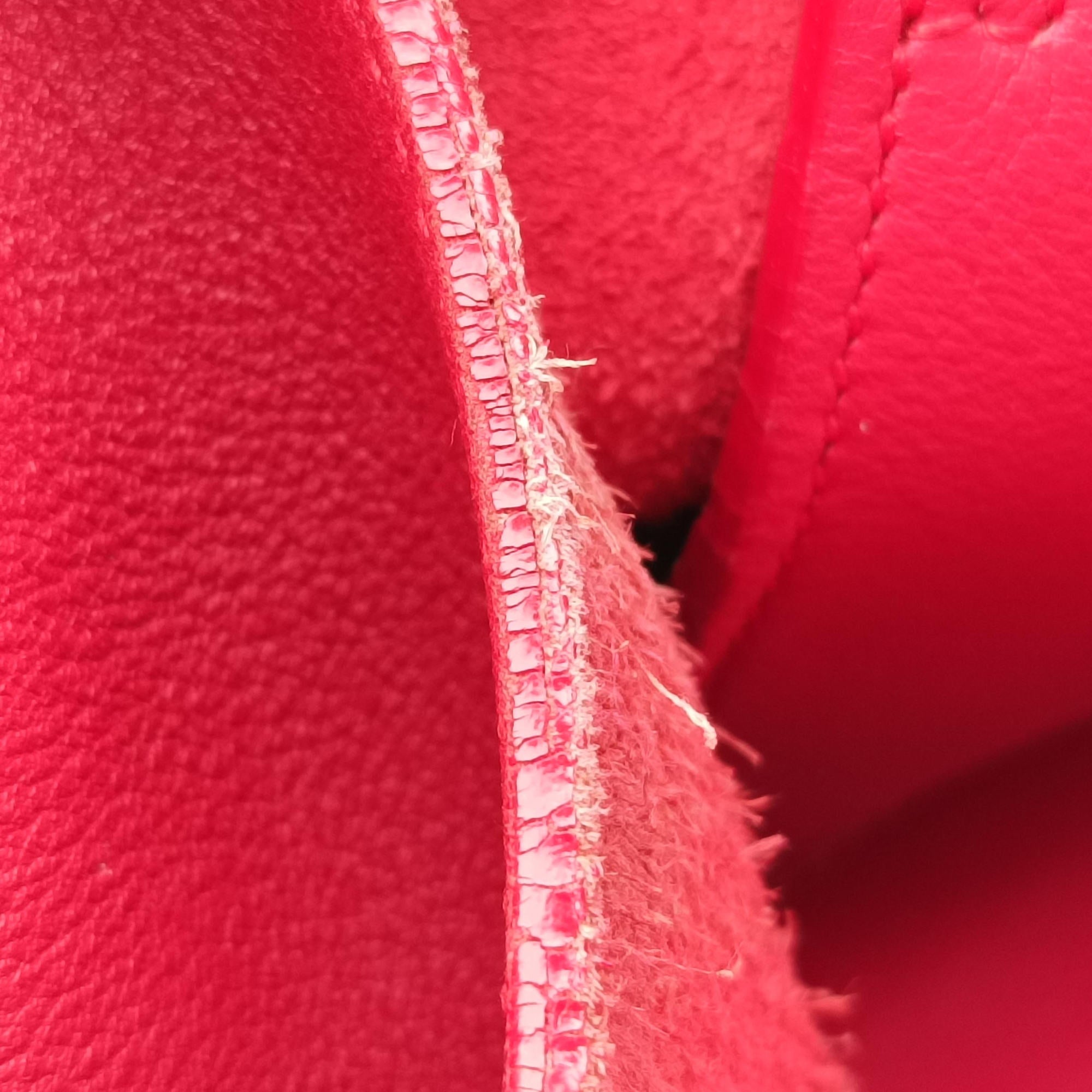 Pre-owned Yves Saint Laurent BABY CABAS Red Leather 394461 shoulderbag | stylenewstar