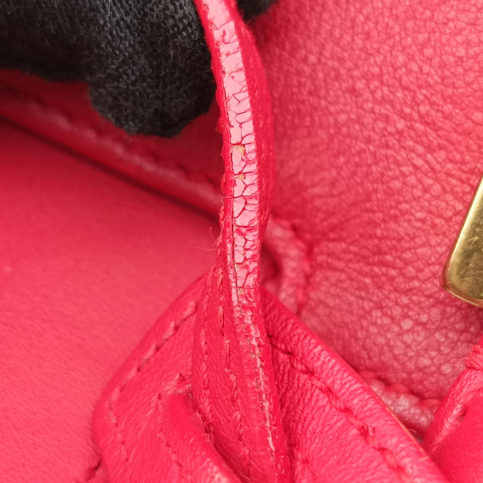 Pre-owned Yves Saint Laurent BABY CABAS Red Leather 394461 shoulderbag | stylenewstar