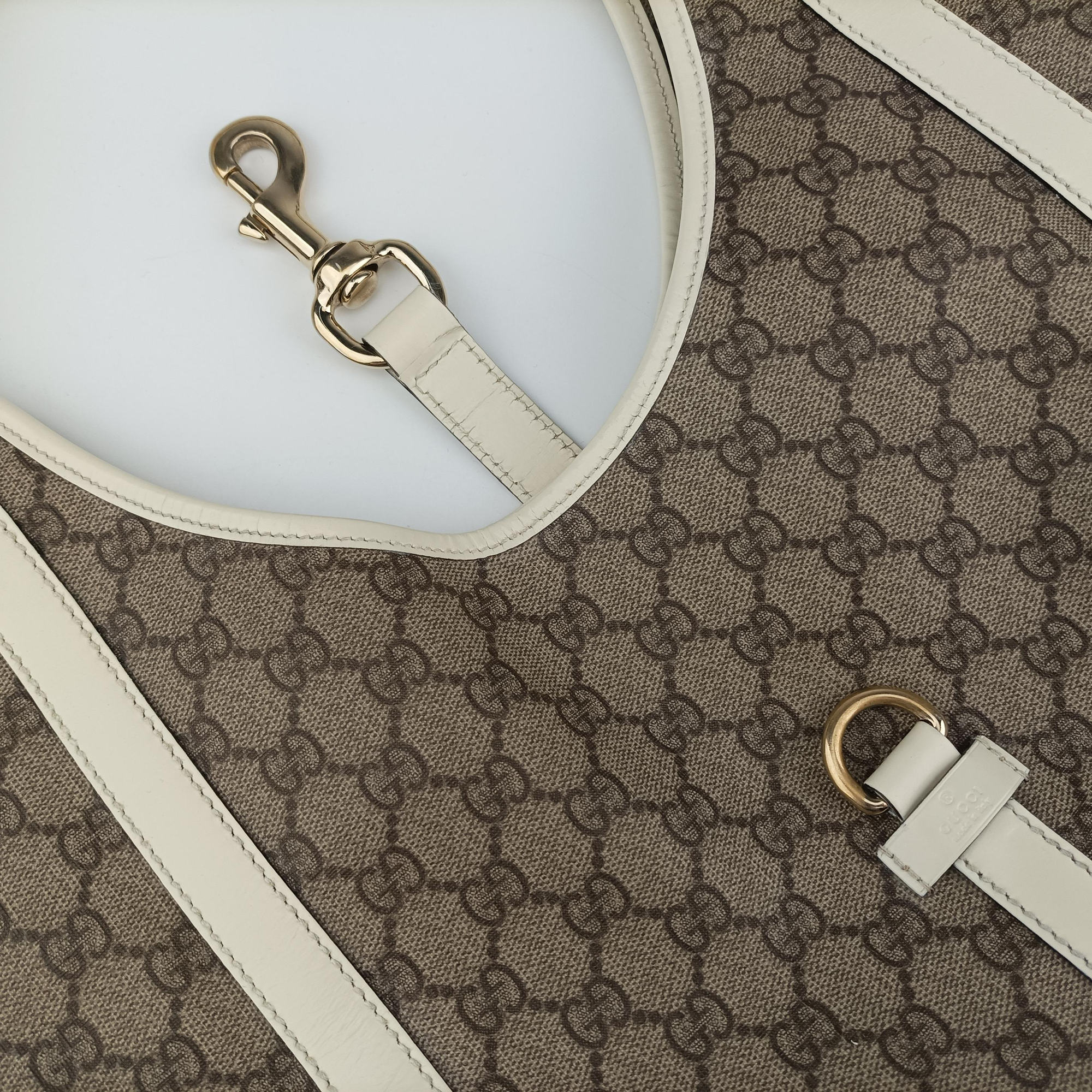 Pre-owned Gucci New Jackie Brown×White PVC coated canvas×Leather 203493 handbag | stylenewstar