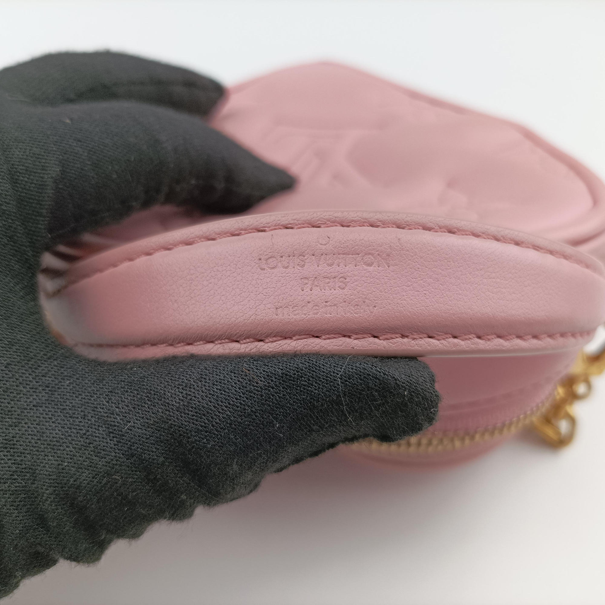 Pre-owned Louis Vuitton Pop My Heart Pouch pink Leather M82526 shoulderbag | stylenewstar