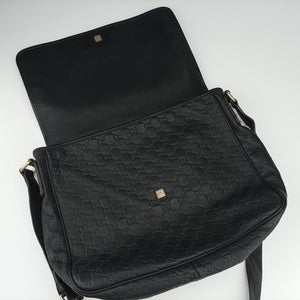 Vintage Gucci Guccissima Messenger Black Leather 223665 shoulderbag | stylenewstar