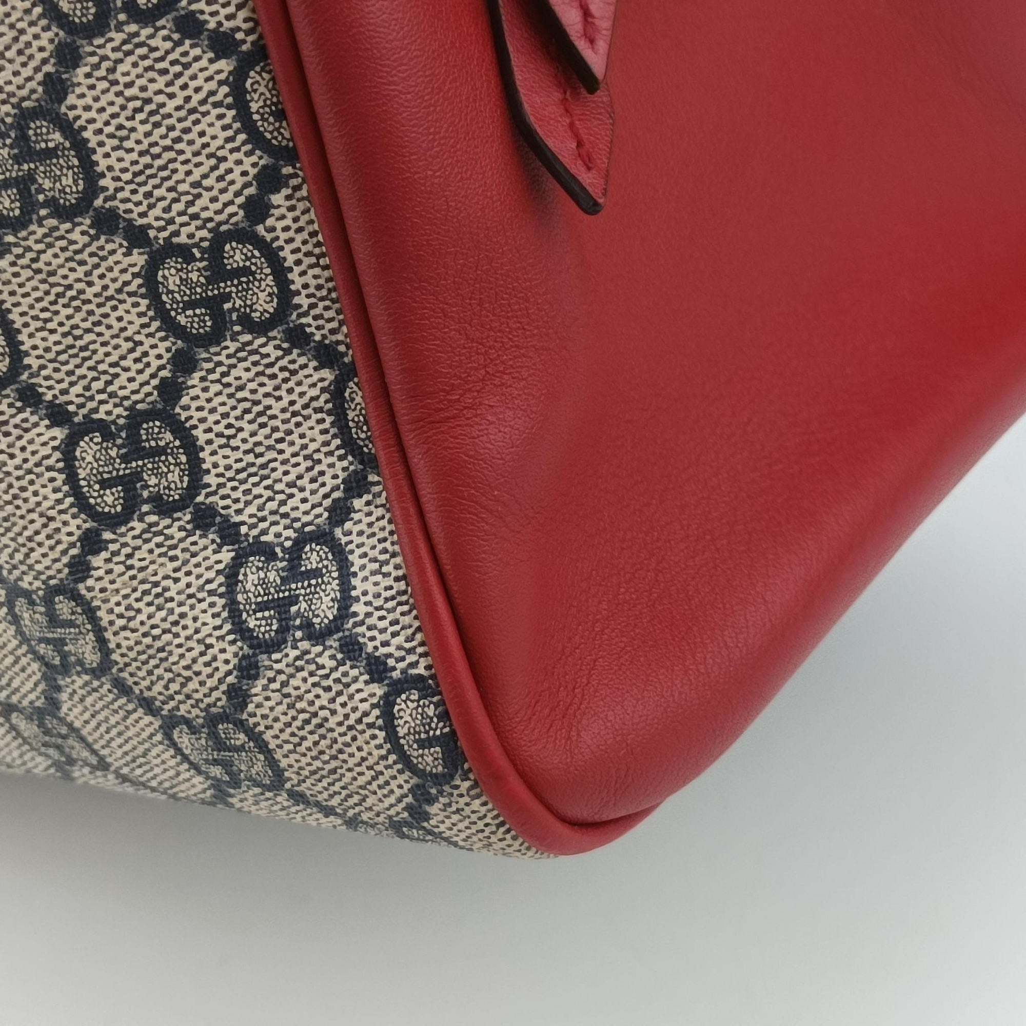 Secondhand Gucci GG SUPREME Beige x Red x Navy PVC coated canvas×Leather 409529 shoulderbag | stylenewstar