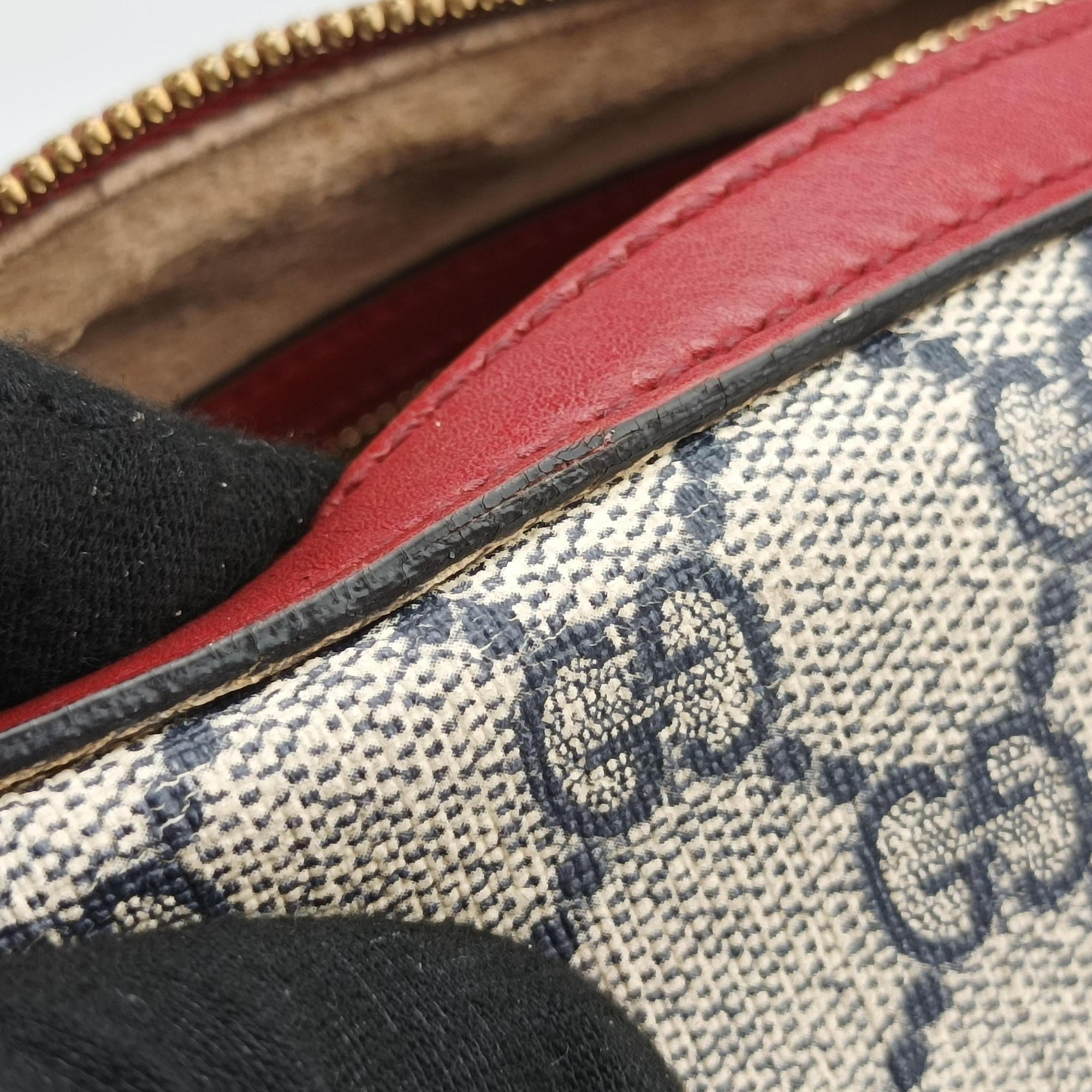 Secondhand Gucci GG SUPREME Beige x Red x Navy PVC coated canvas×Leather 409529 shoulderbag | stylenewstar