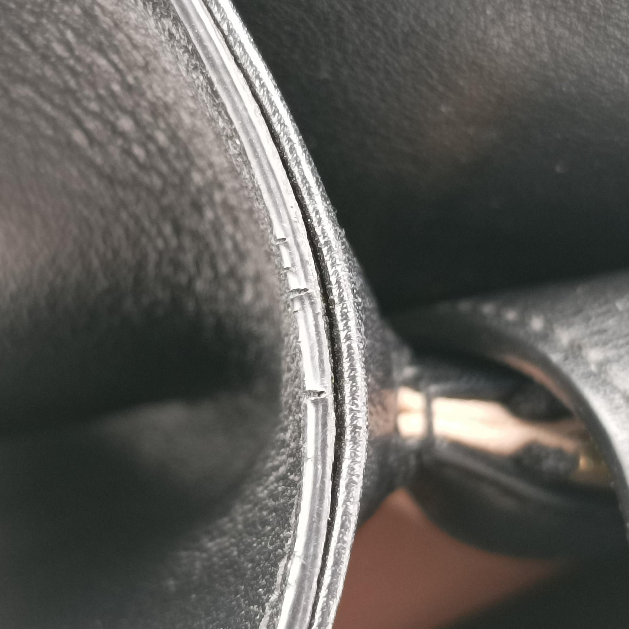 Pre-owned Gucci Bamboo Black Leather 655658 handbag | stylenewstar