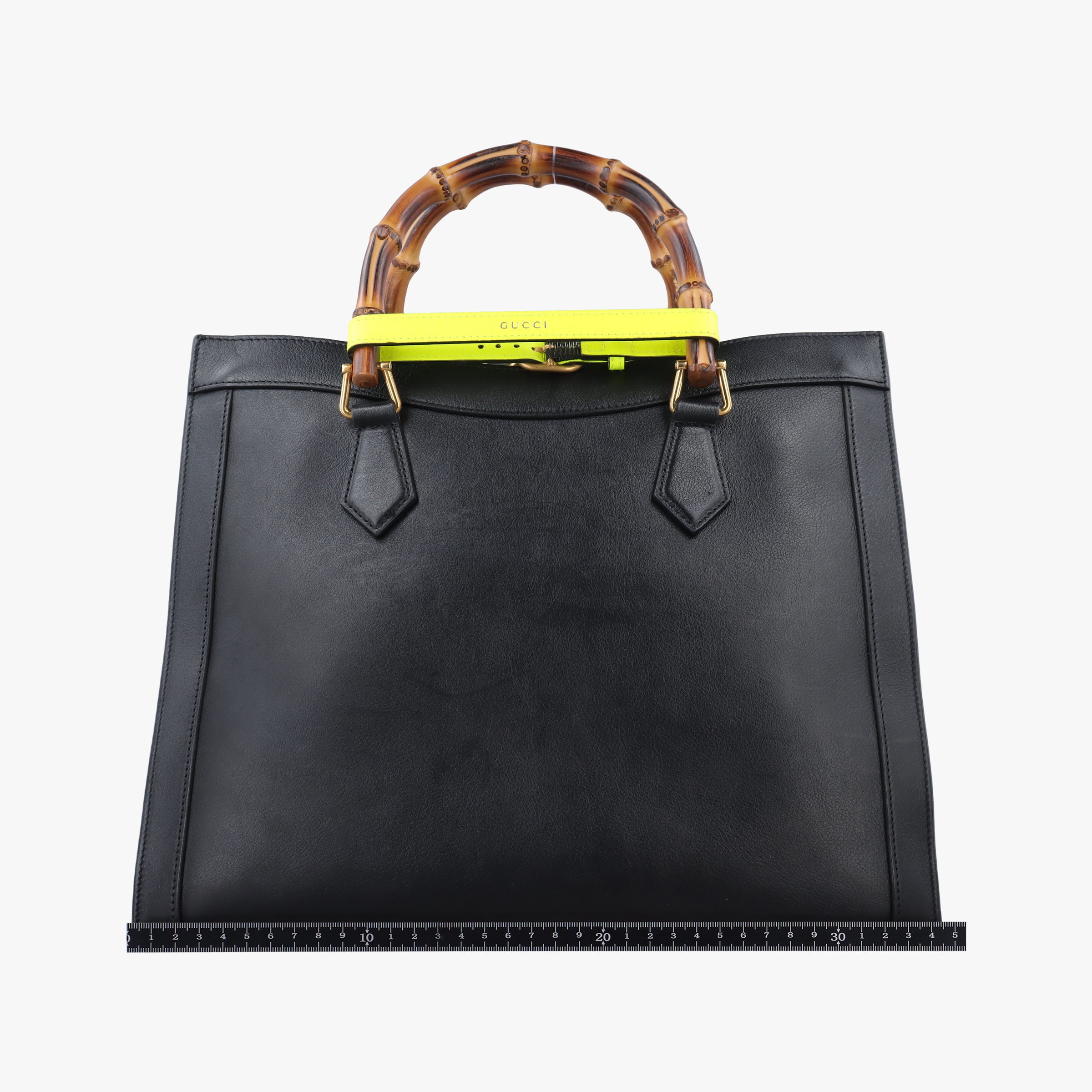 Pre-owned Gucci Bamboo Black Leather 655658 handbag | stylenewstar