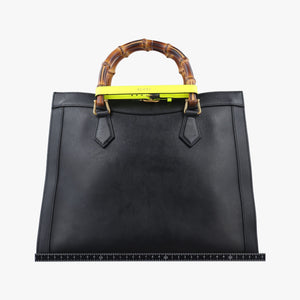 Pre-owned Gucci Bamboo Black Leather 655658 handbag | stylenewstar