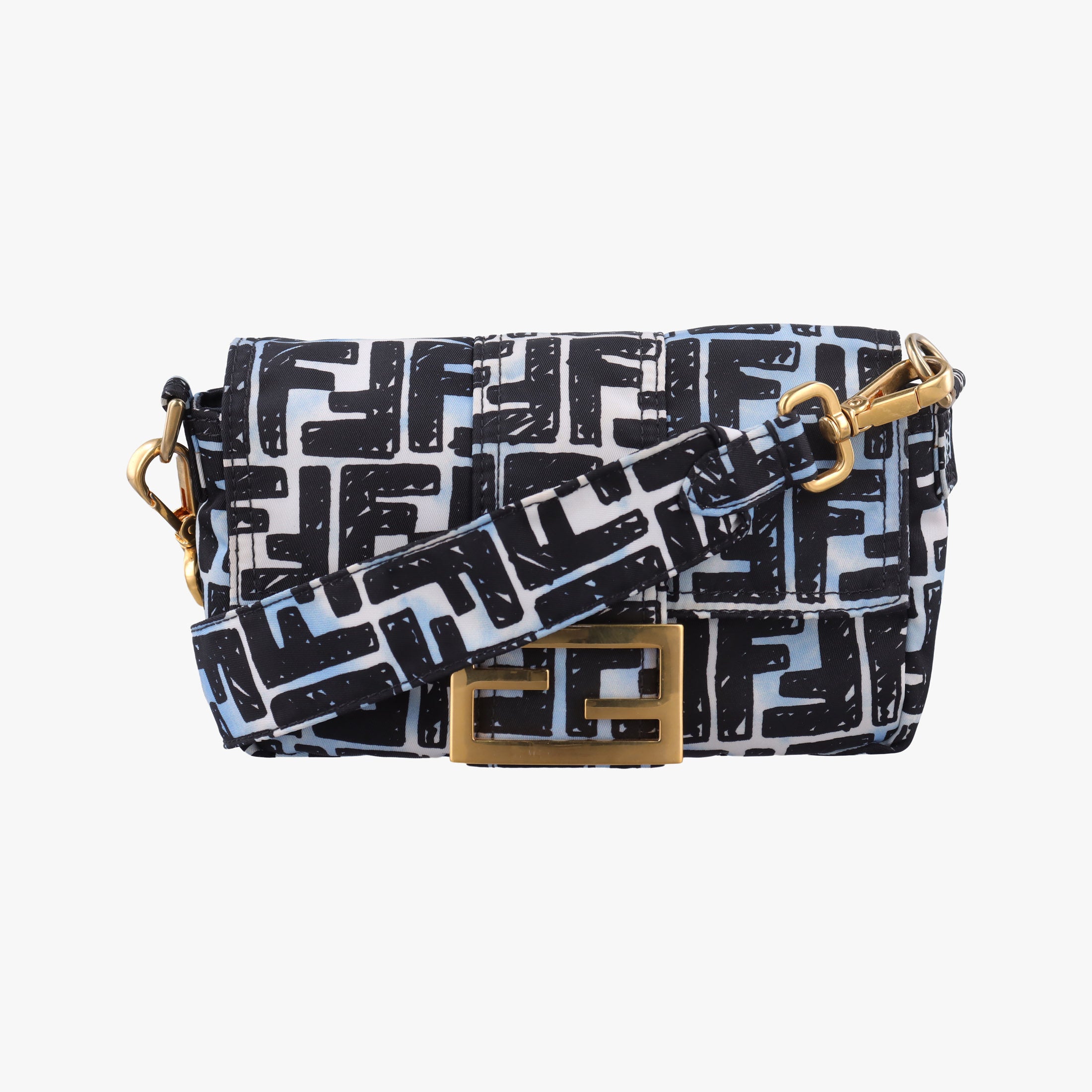 Secondhand Fendi Mamma Bucket Black nylon 8BR784 shoulderbag | stylenewstar