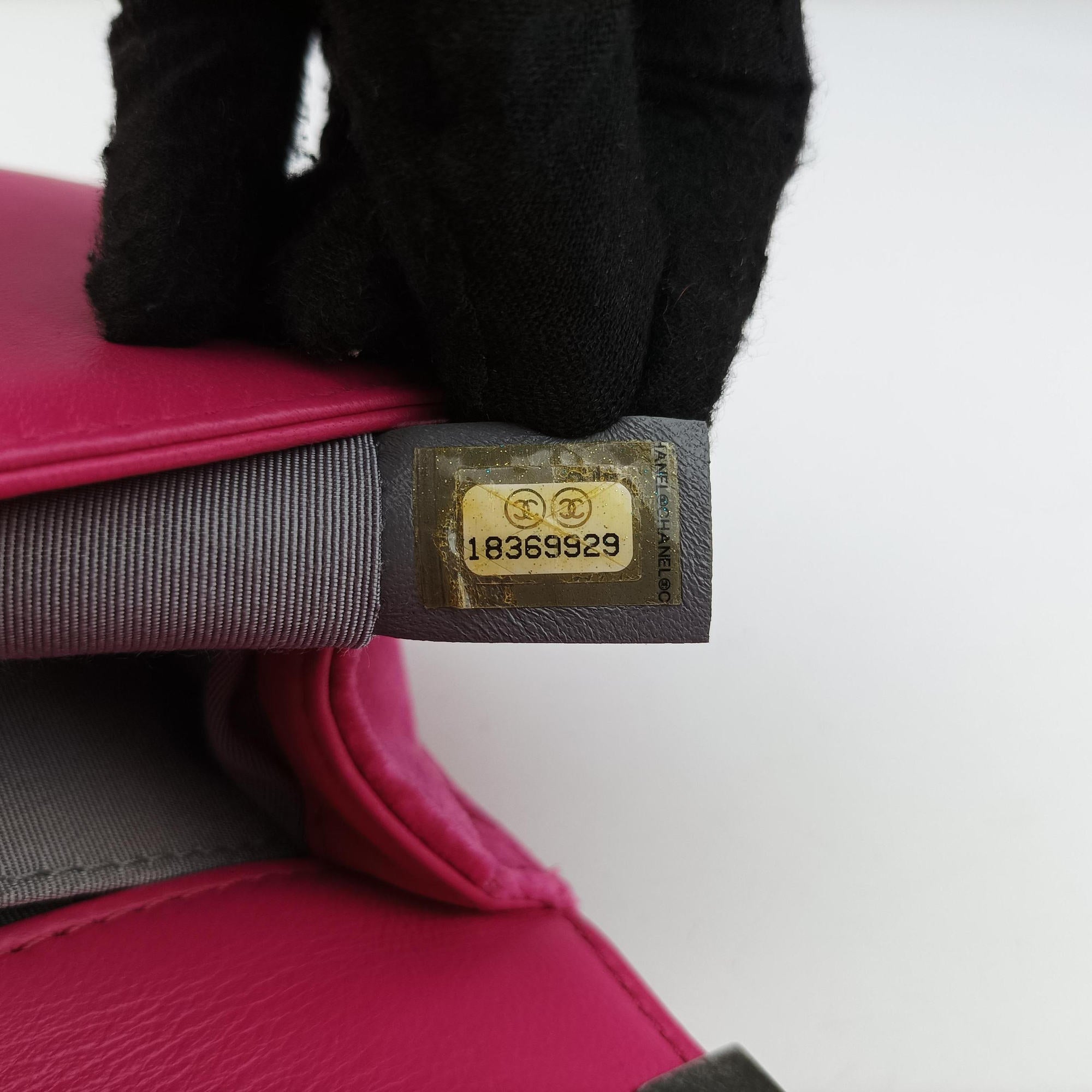 Pre-owned Chanel BOY CHANEL Rose velour A67416 shoulderbag | stylenewstar