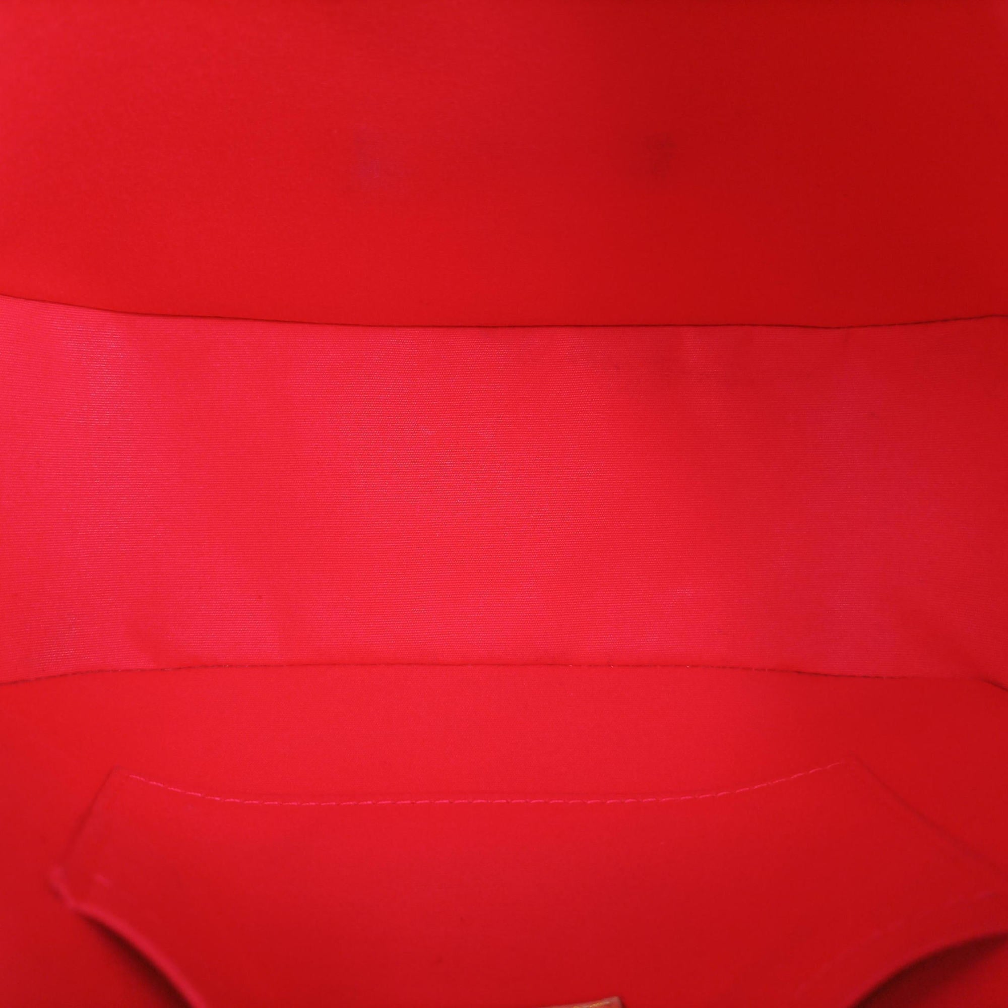 Vintage Louis Vuitton Bellflower PM Rouge Vernis M91728 shoulderbag | stylenewstar