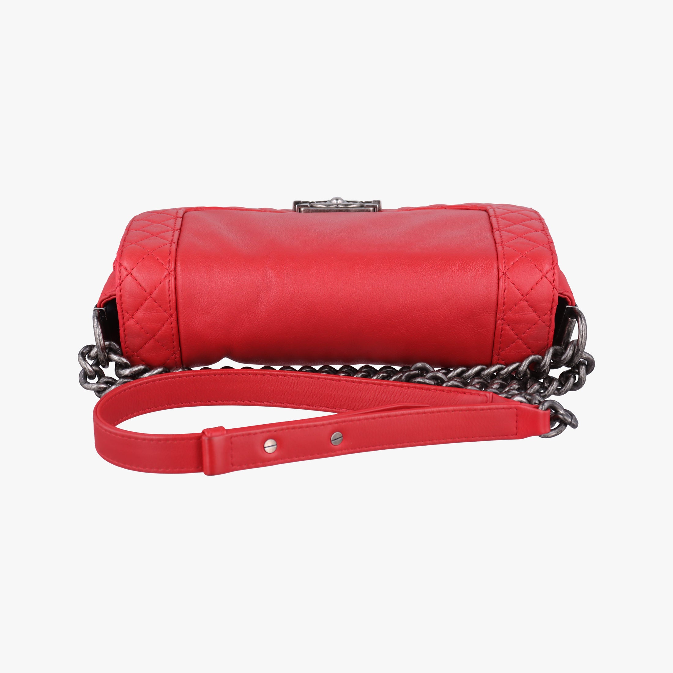Secondhand Chanel BOY CHANEL Red Leather A67946 shoulderbag | stylenewstar