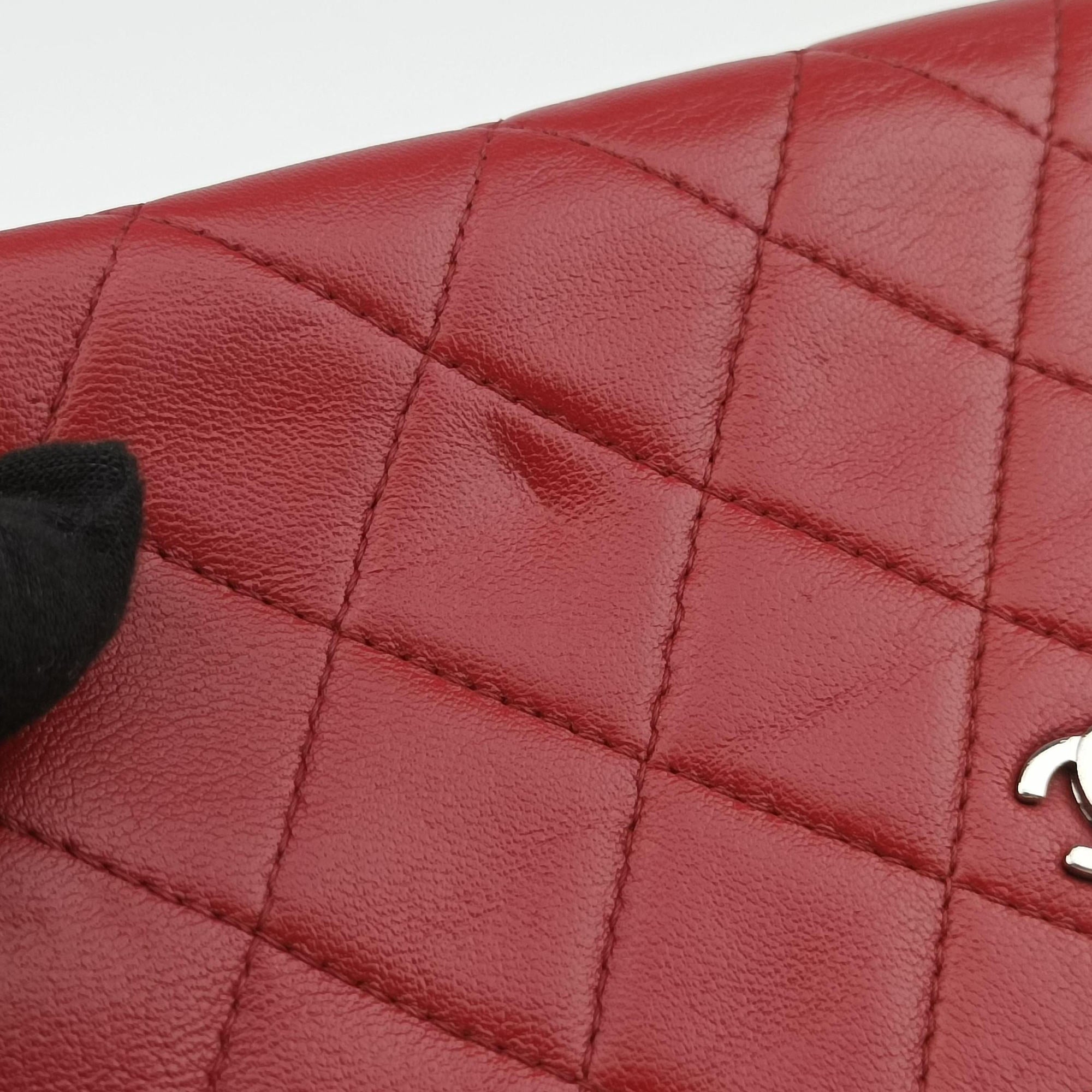 Secondhand Chanel Matelasse coco mark Red lambskin A33814 shoulderbag | stylenewstar