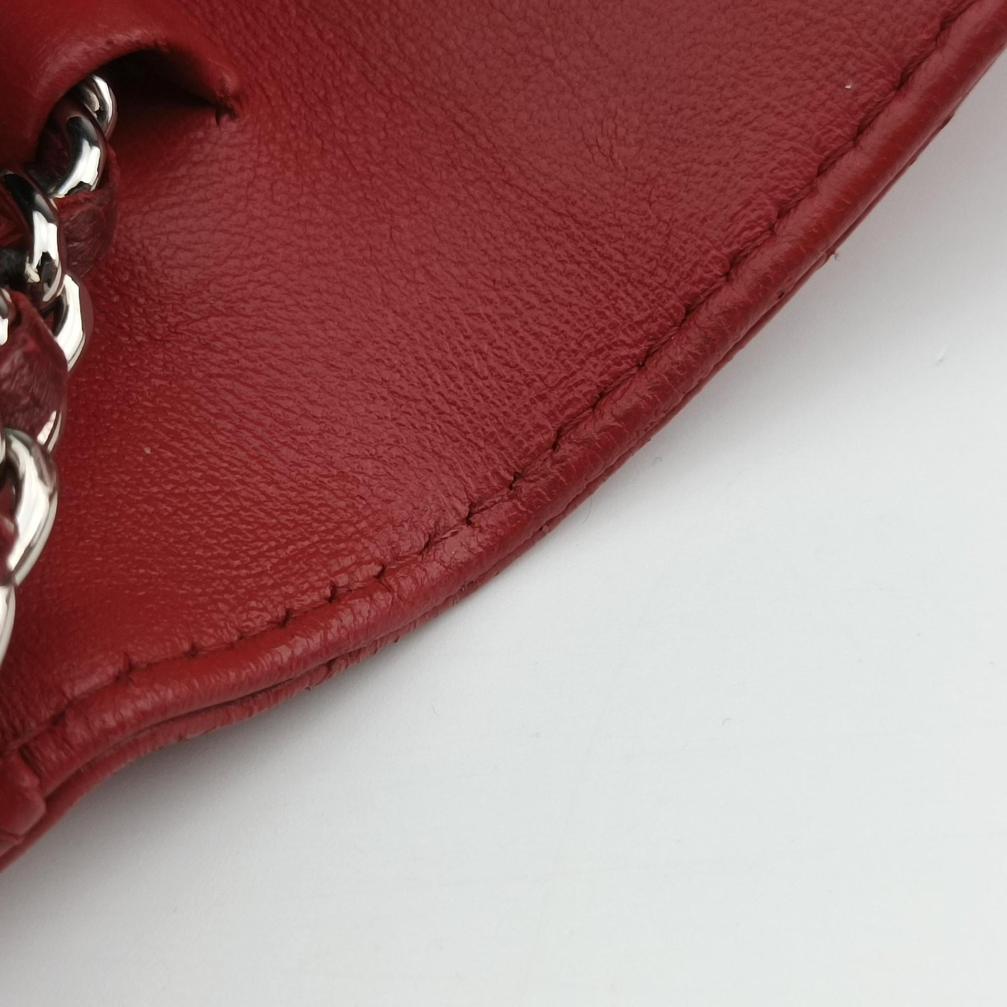 Secondhand Chanel Matelasse coco mark Red lambskin A33814 shoulderbag | stylenewstar