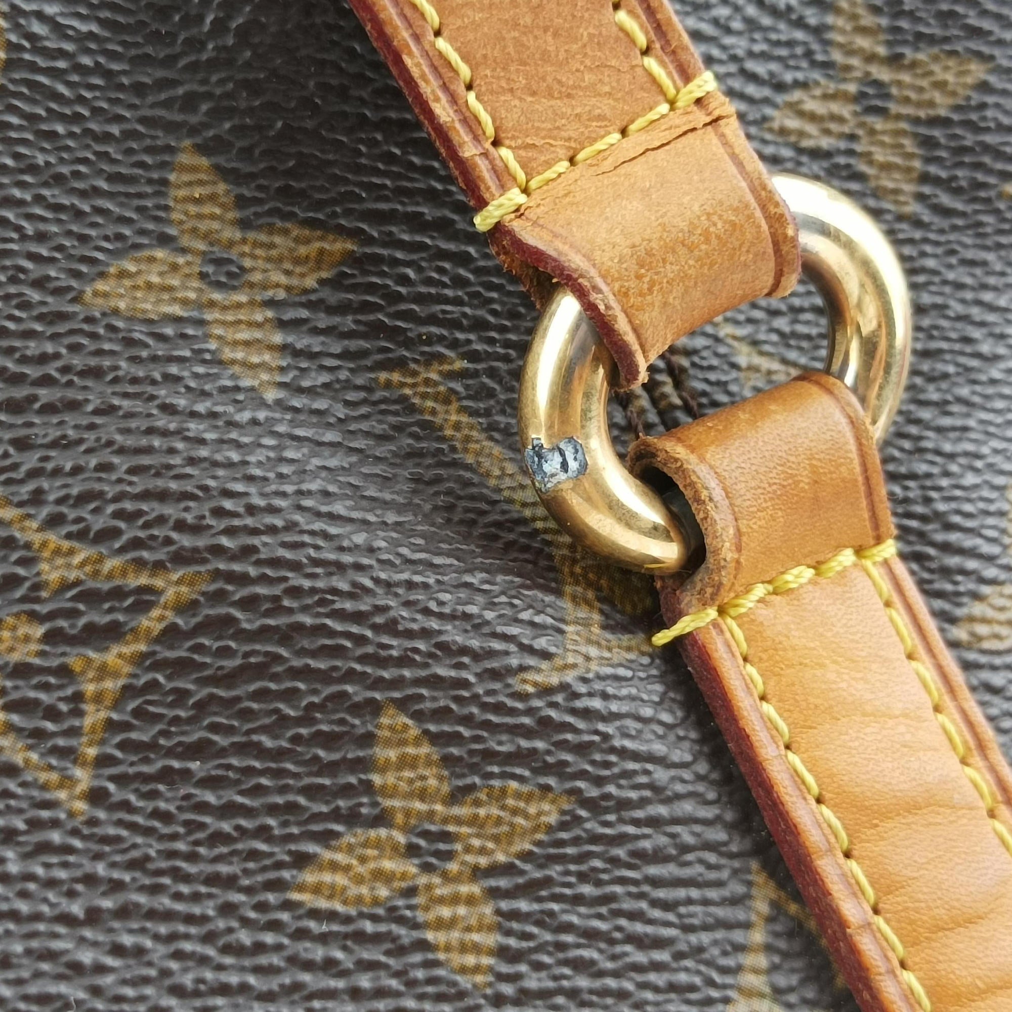 Secondhand Louis Vuitton TOTALLY MM brown Monogram Canvas M56689 shoulderbag | stylenewstar