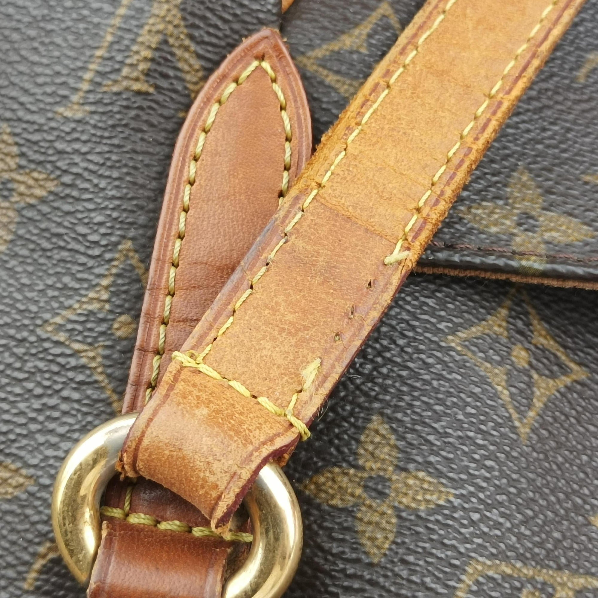 Secondhand Louis Vuitton TOTALLY MM brown Monogram Canvas M56689 shoulderbag | stylenewstar