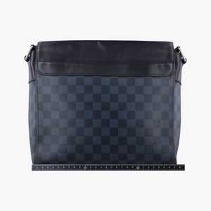 Pre-owned Louis Vuitton Newport Messenger PM black×navy Damier Cobalt N41587 shoulderbag | stylenewstar
