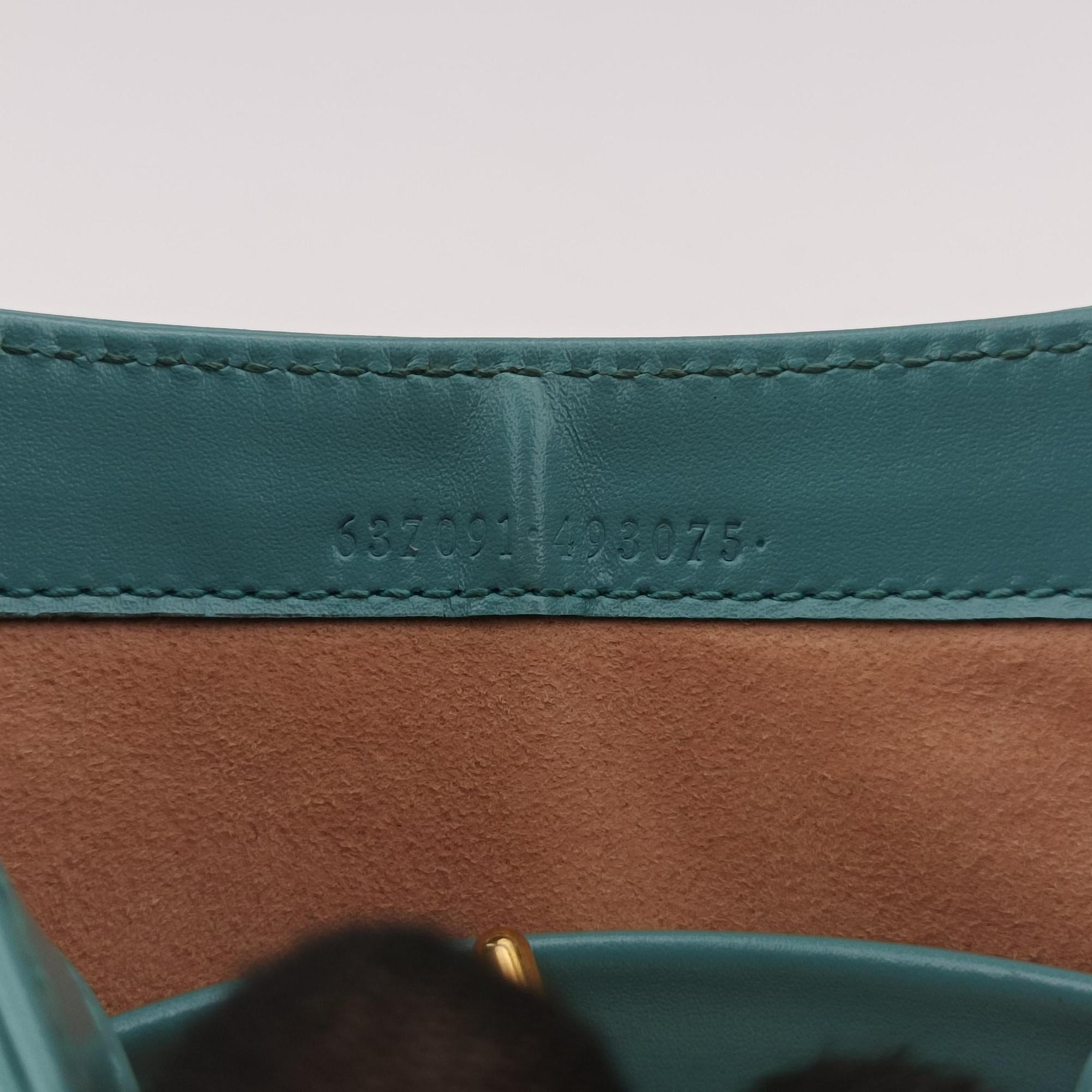 Secondhand Gucci JACKIE 1961 Blue Leather 637091 shoulderbag | stylenewstar
