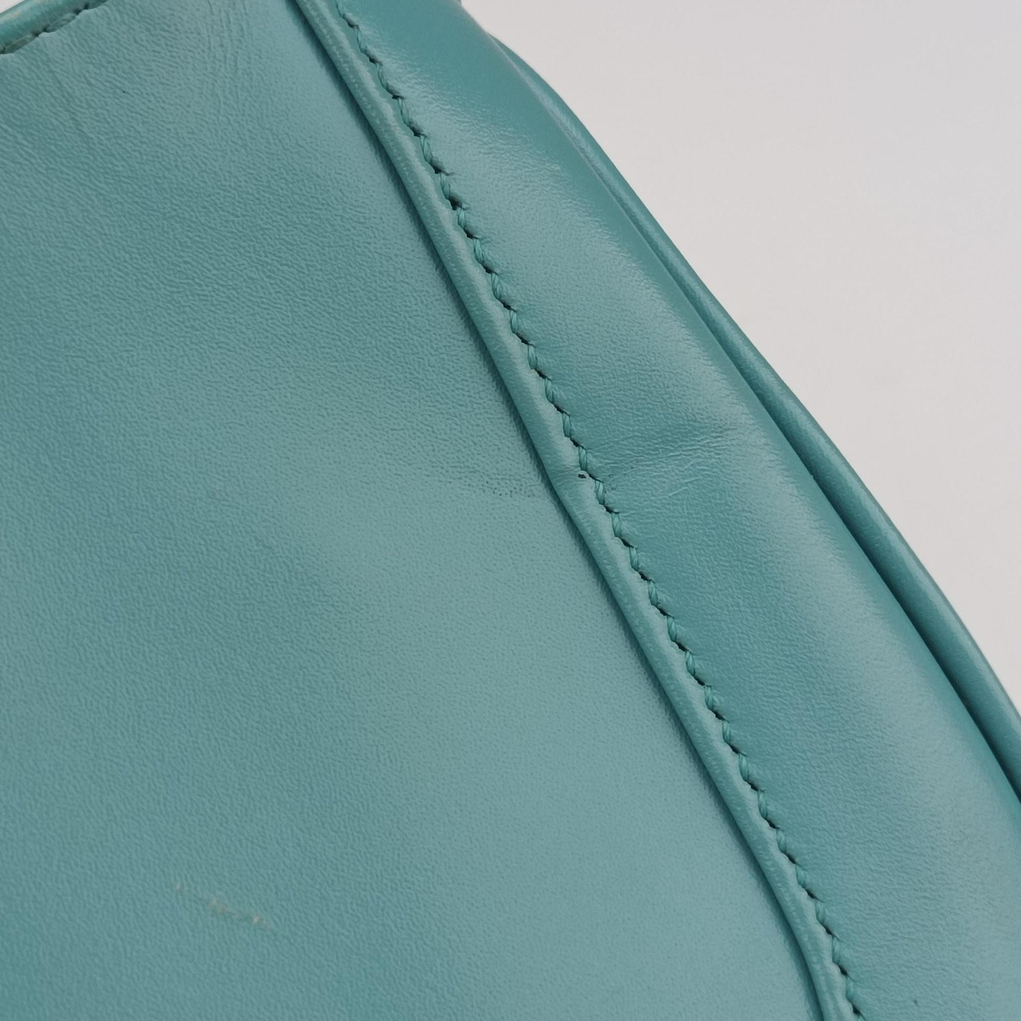 Secondhand Gucci JACKIE 1961 Blue Leather 637091 shoulderbag | stylenewstar