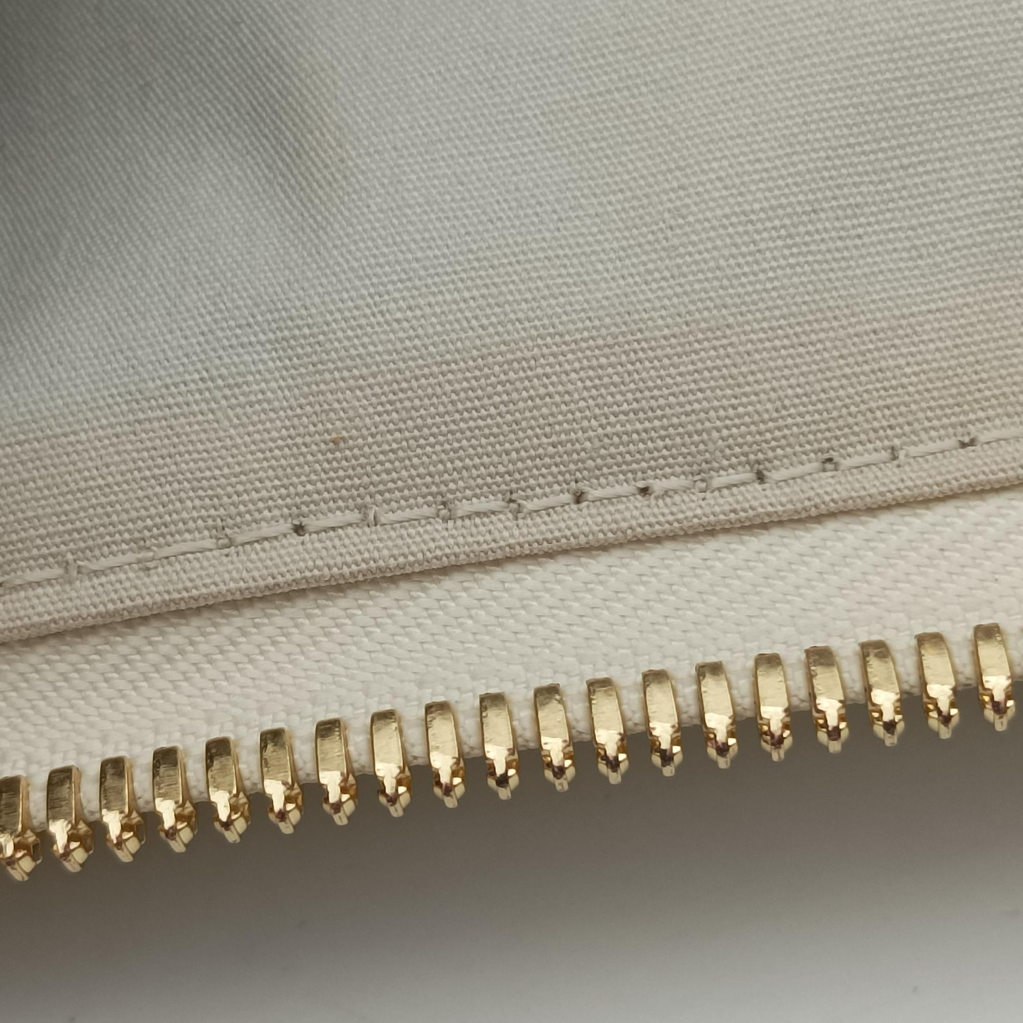 Pre-owned Louis Vuitton Marina GM Blanc Monogram Mini Lin Croisette M95492 shoulderbag | stylenewstar