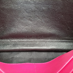 Pre-owned Yves Saint Laurent Envelope Fuchsia Grain de Poudre leather 377828 shoulderbag | stylenewstar