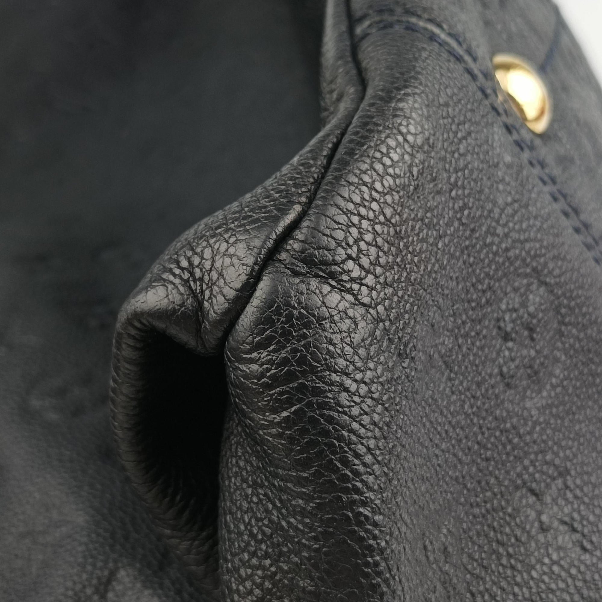 Secondhand Louis Vuitton ARTSY MM INFINI Monogram Empreinte M93448 handbag | stylenewstar