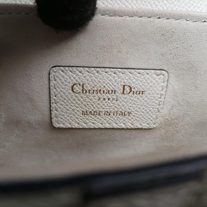 Pre-owned Christian Dior Saddle White Leather  handbag | stylenewstar