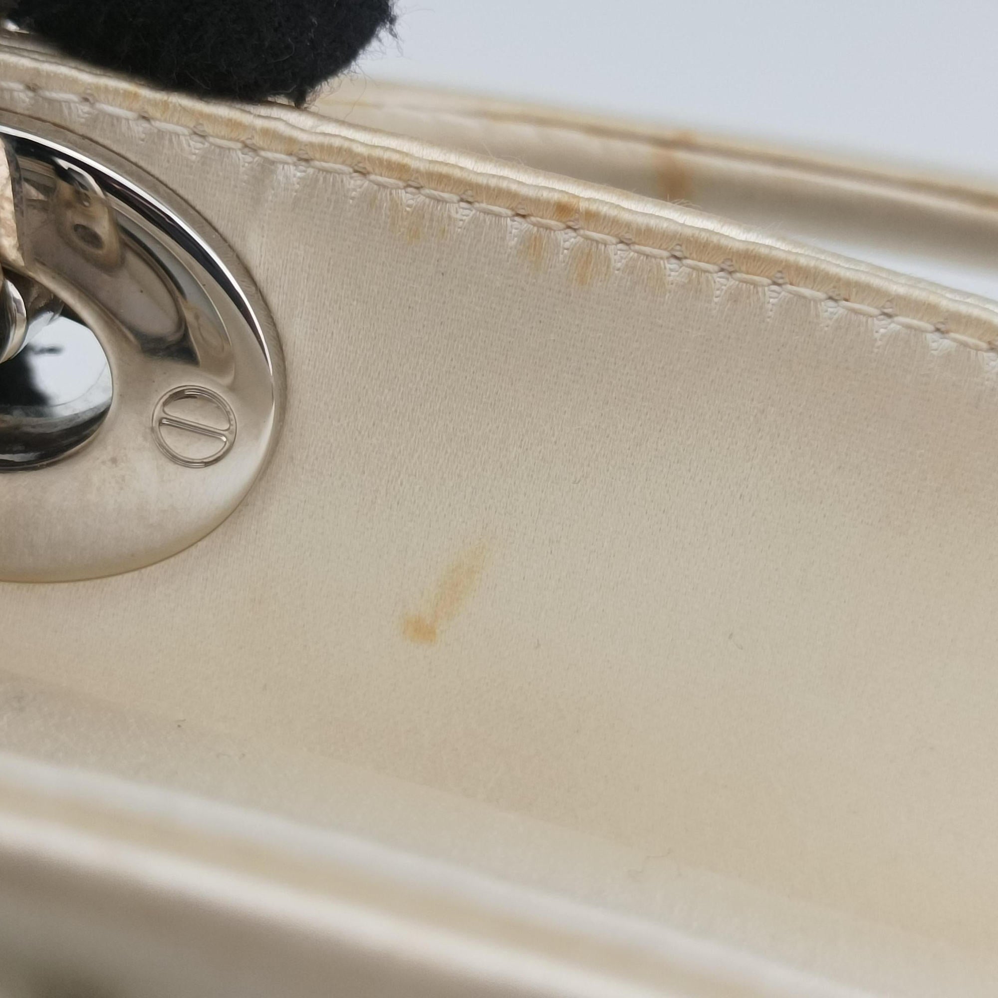 Pre-owned Christian Dior Lady Dior White×Multicolor Satin × Sequin × Bead Embellishments  shoulderbag | stylenewstar