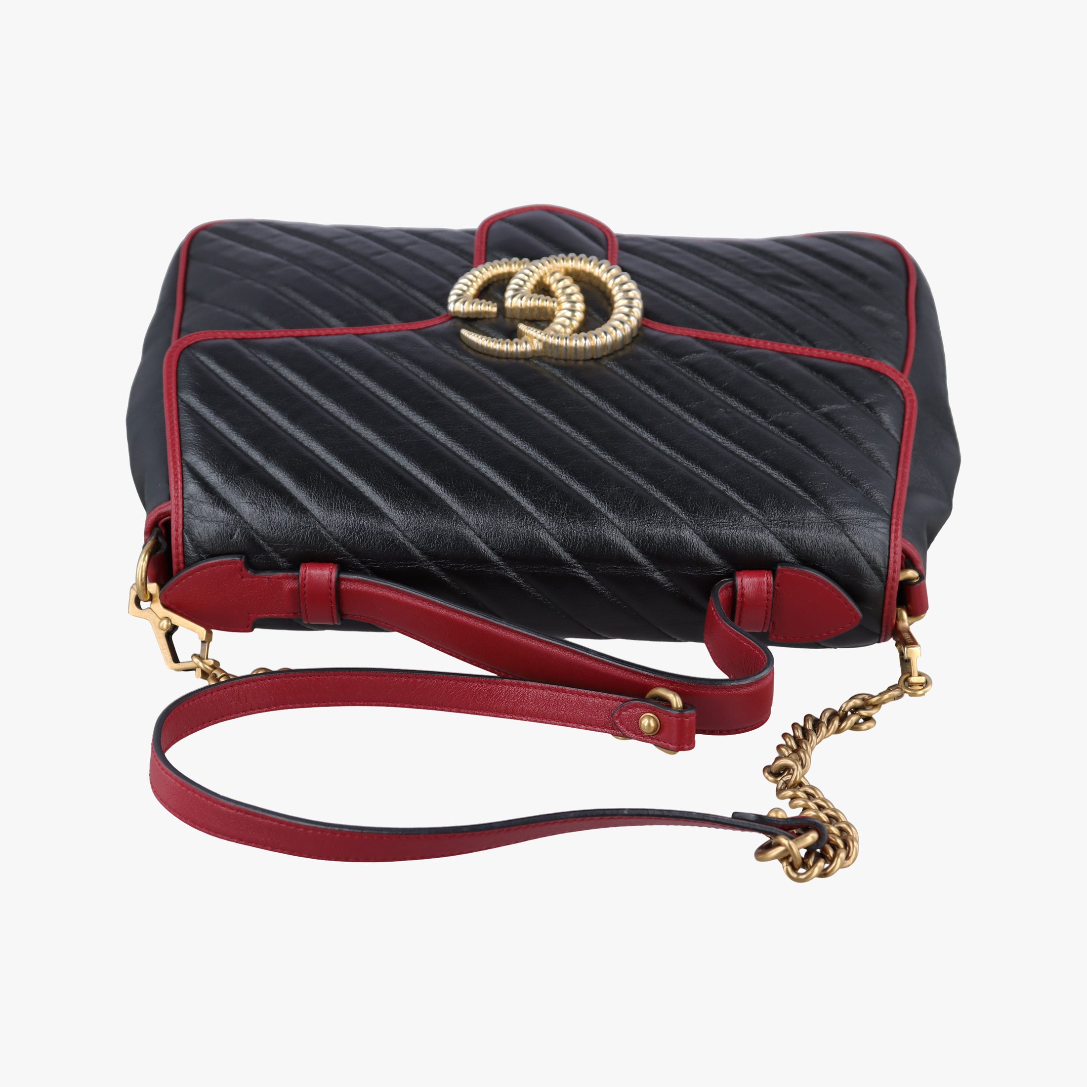 Secondhand Gucci GG Marmont Black×red Leather 498109 shoulderbag | stylenewstar