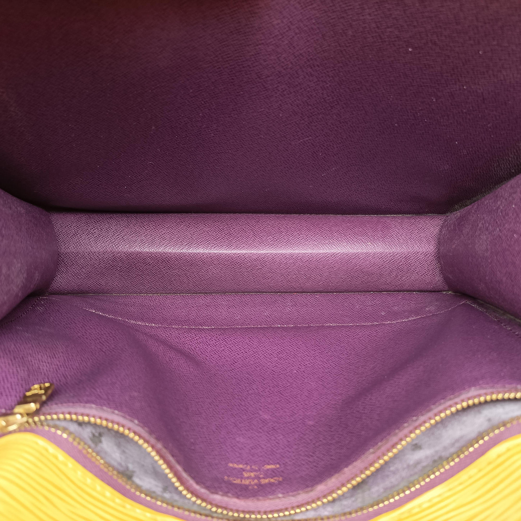 Pre-owned Louis Vuitton MONCEAU 28 Tassil Yellow Epi M52129 handbag | stylenewstar