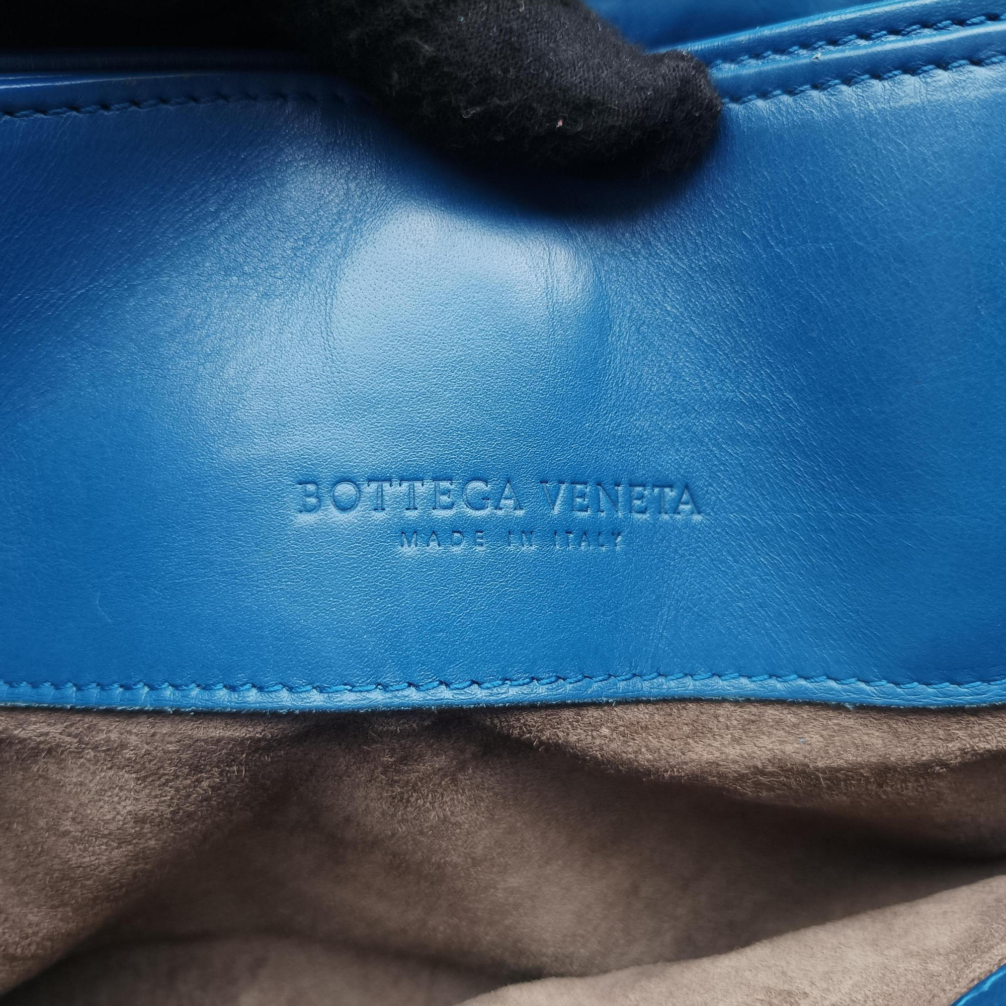 Secondhand Bottega Veneta Roma Intrecciato Blue lambskin  shoulderbag | stylenewstar