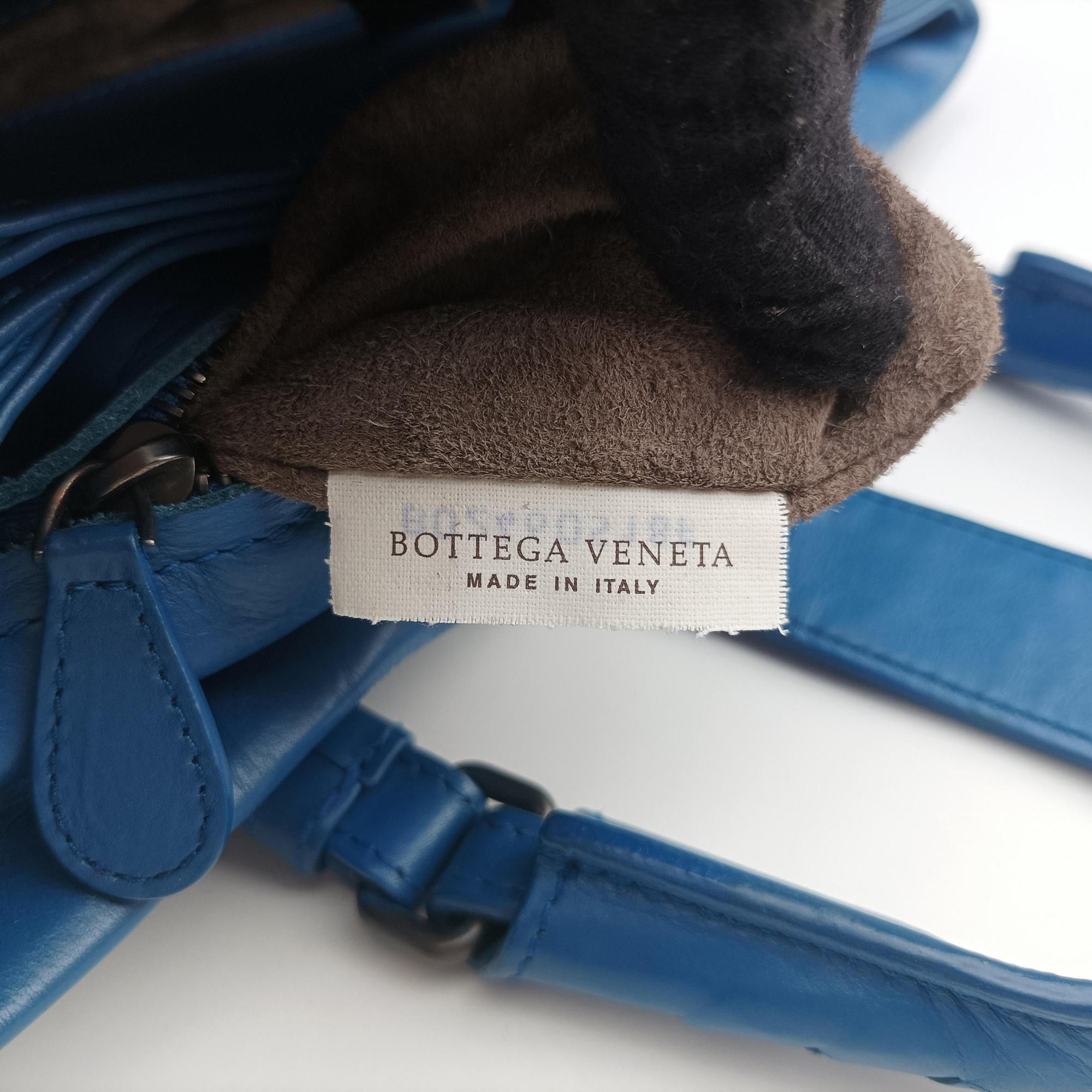 Secondhand Bottega Veneta Roma Intrecciato Blue lambskin  shoulderbag | stylenewstar