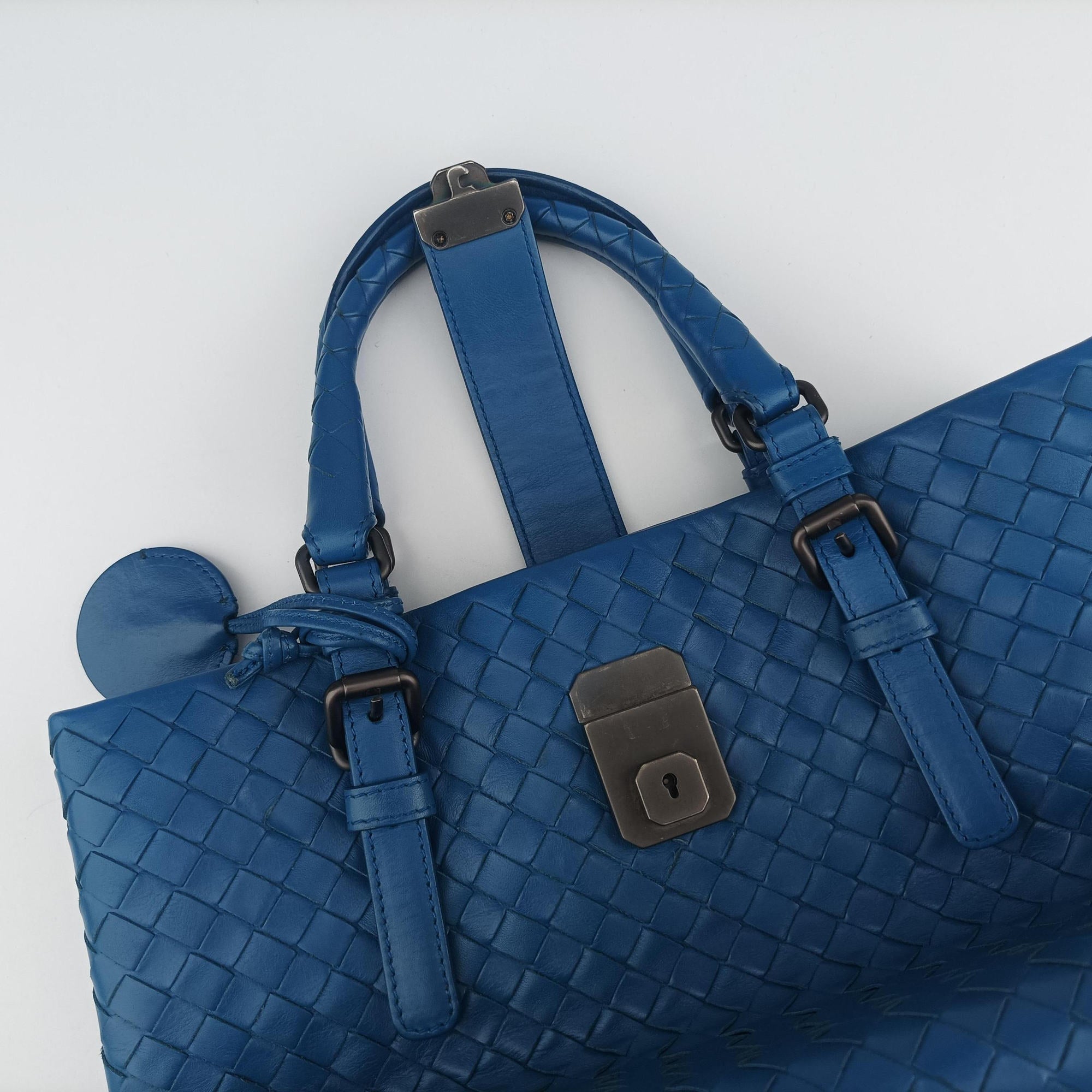 Secondhand Bottega Veneta Roma Intrecciato Blue lambskin  shoulderbag | stylenewstar