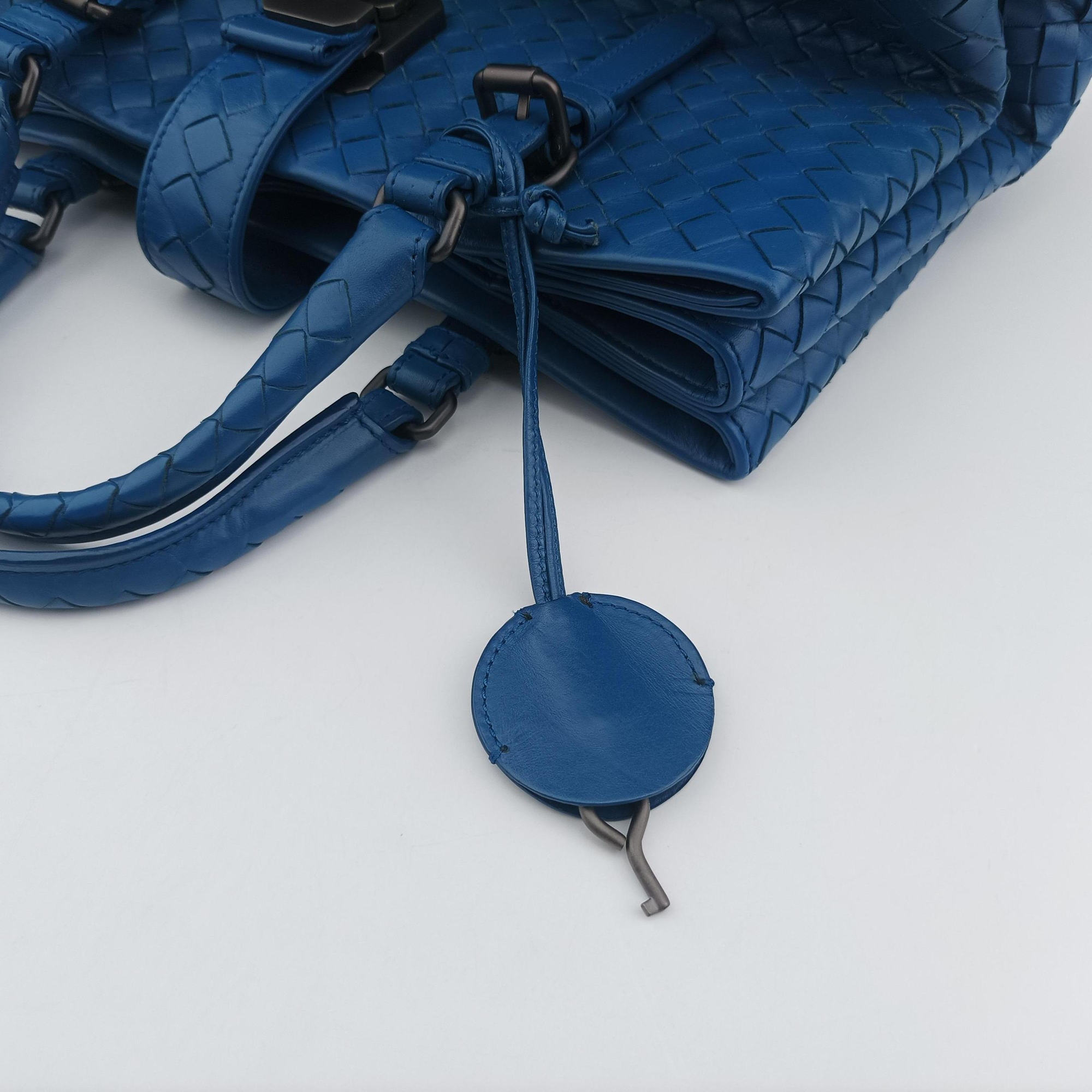 Secondhand Bottega Veneta Roma Intrecciato Blue lambskin  shoulderbag | stylenewstar
