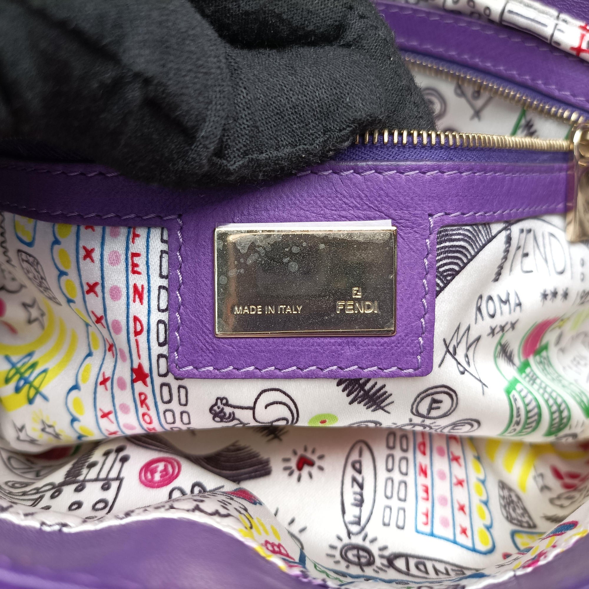 Pre-owned Fendi BAGUETTE Purple Leather 8BR600 shoulderbag | stylenewstar