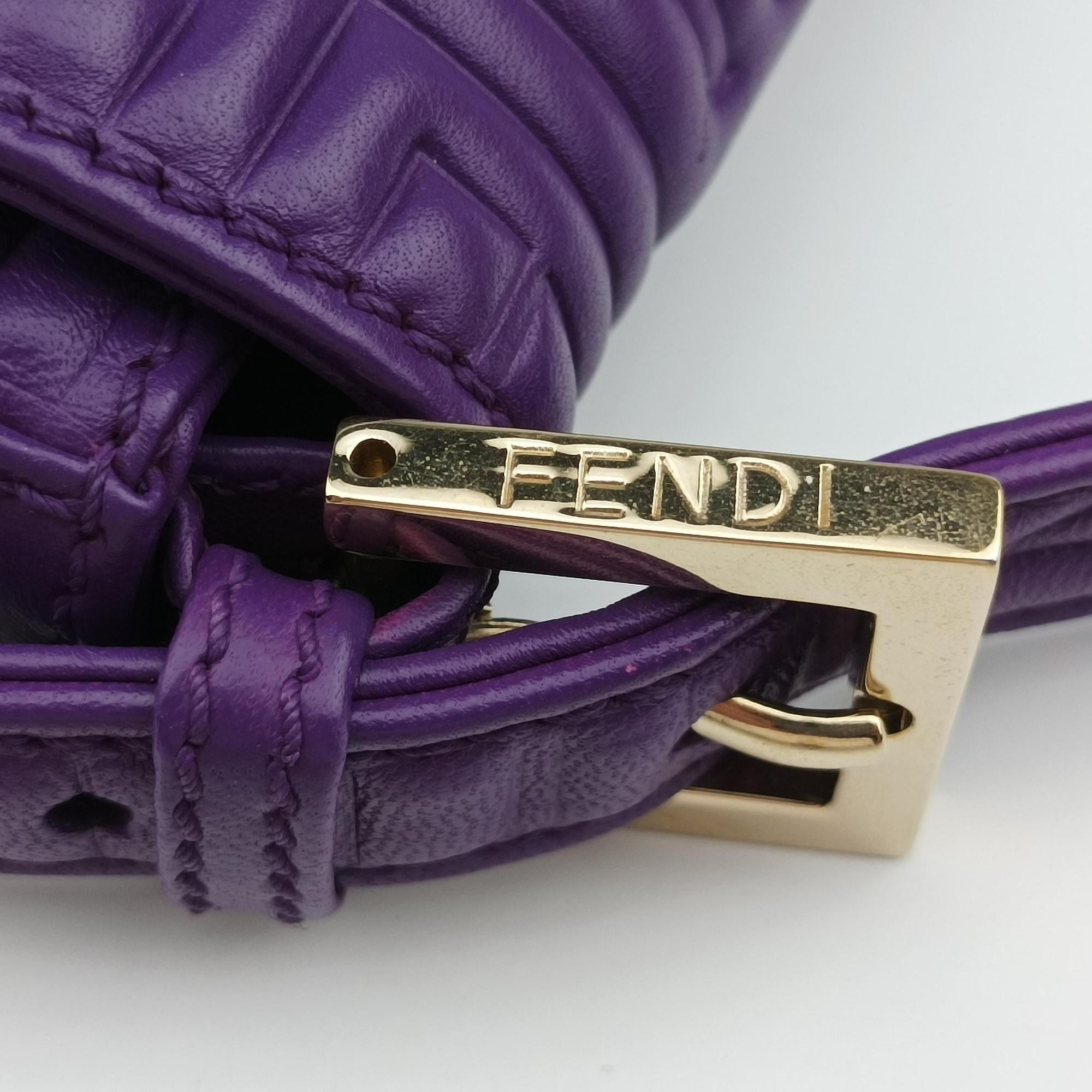 Pre-owned Fendi BAGUETTE Purple Leather 8BR600 shoulderbag | stylenewstar