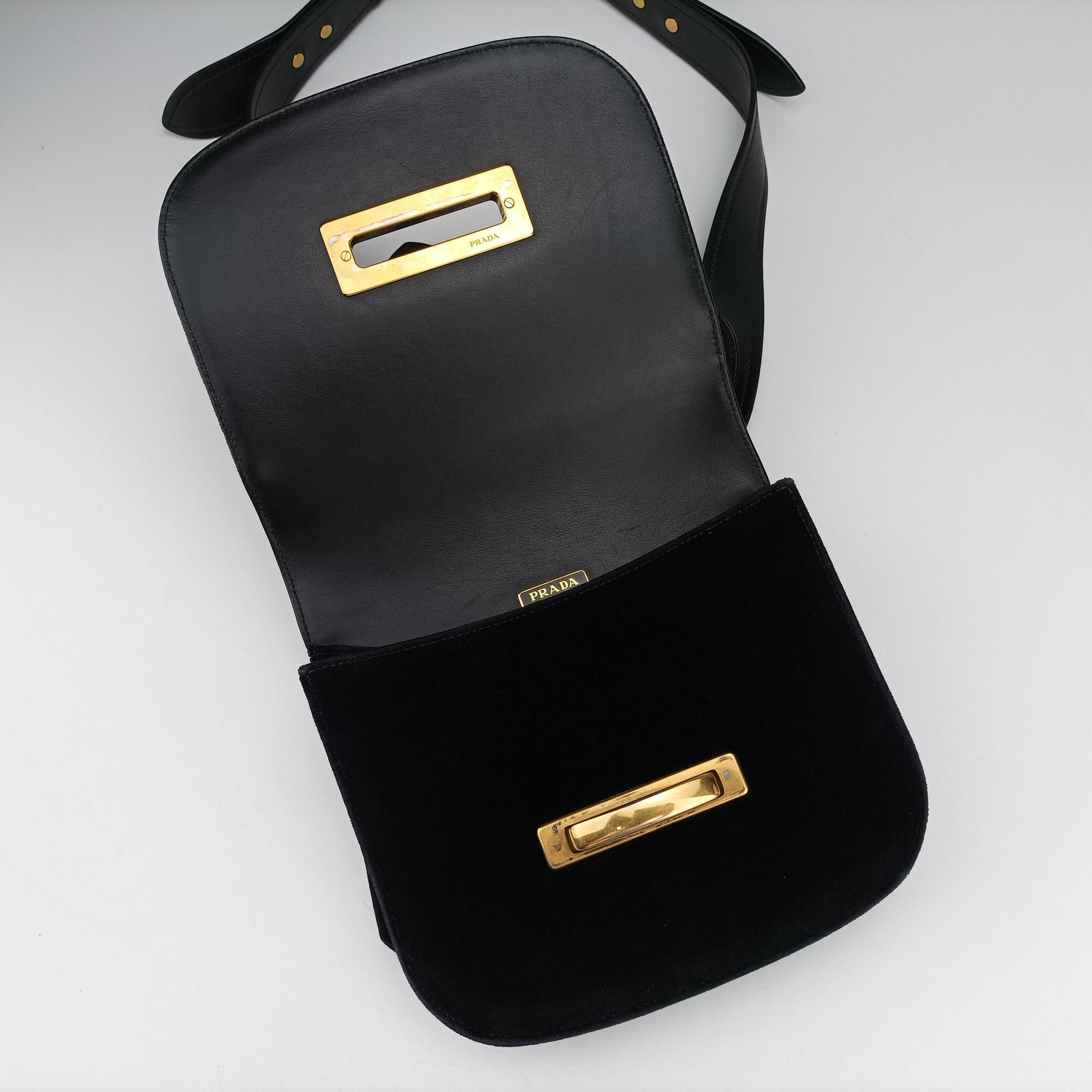 Pre-owned Prada Pionniere Black Leather 1BD074 shoulderbag | stylenewstar