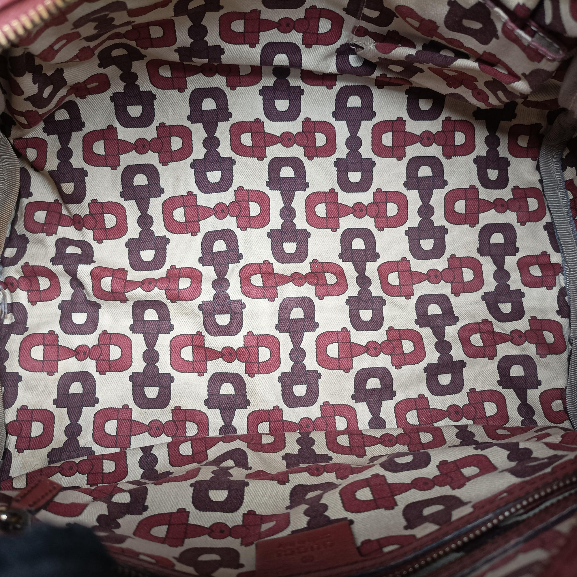 Pre-owned Gucci Babouska Red Leather 207297 shoulderbag | stylenewstar