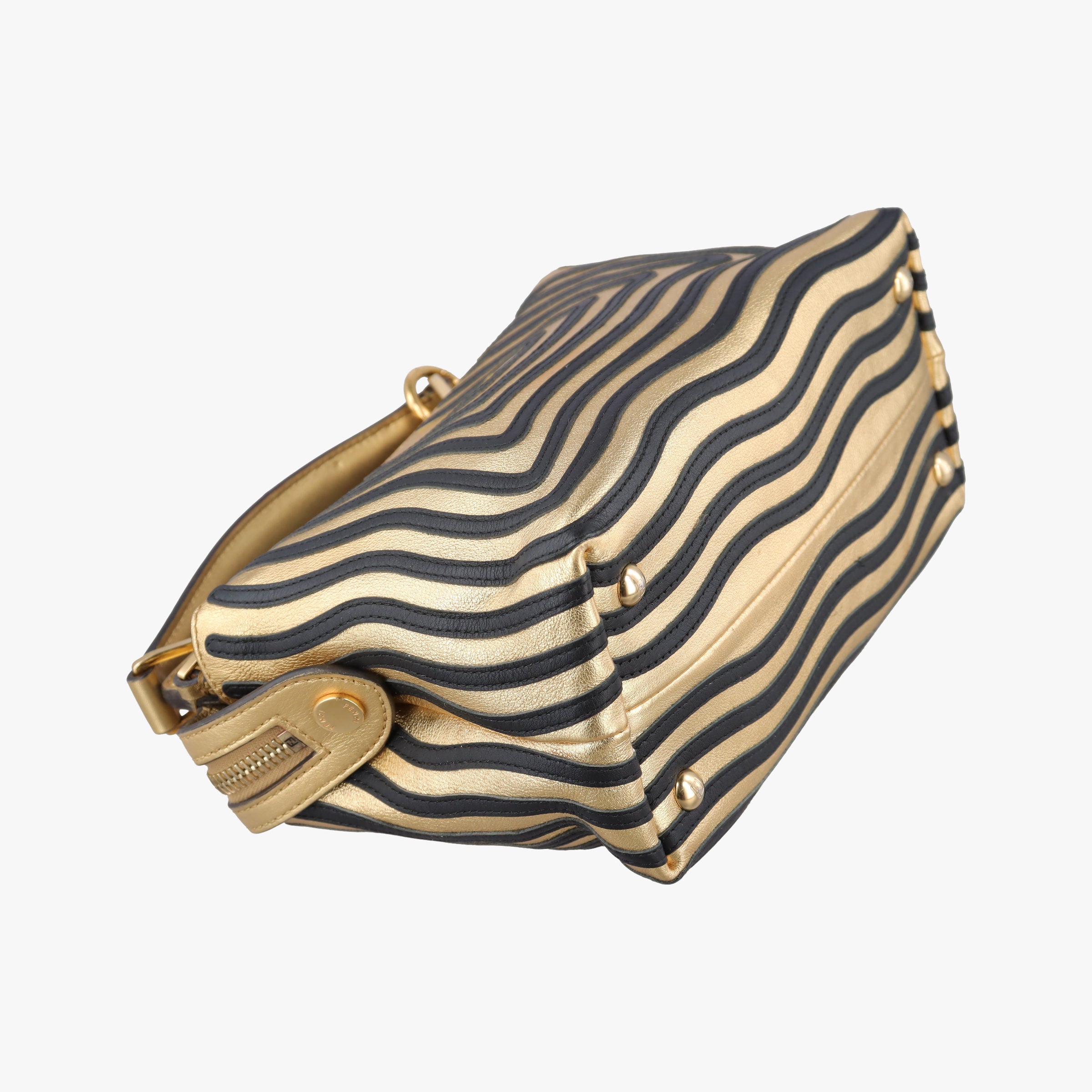 Pre-owned Fendi Dotcom Click Small Golden Leather 8BN299 shoulderbag | stylenewstar