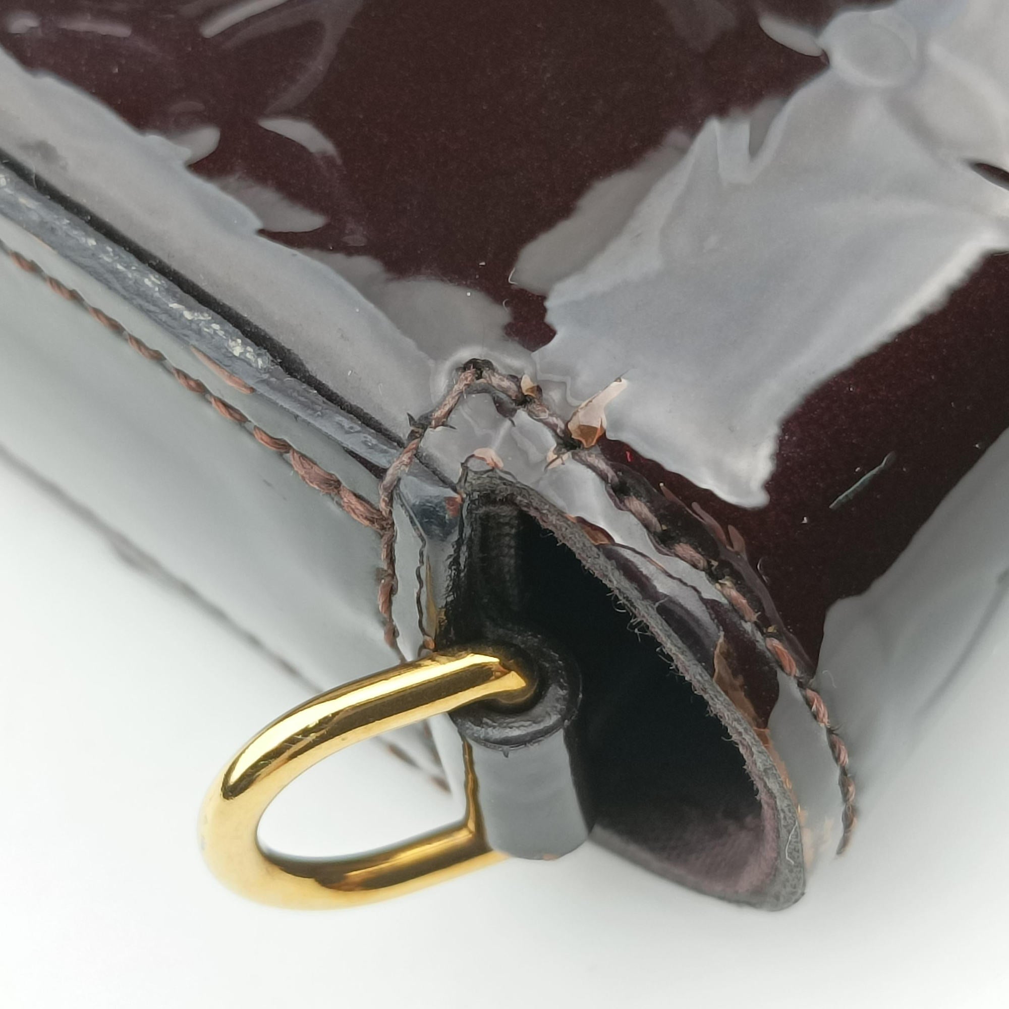 Pre-owned Louis Vuitton Pochette Felice Amarante Vernis M64579 shoulderbag | stylenewstar