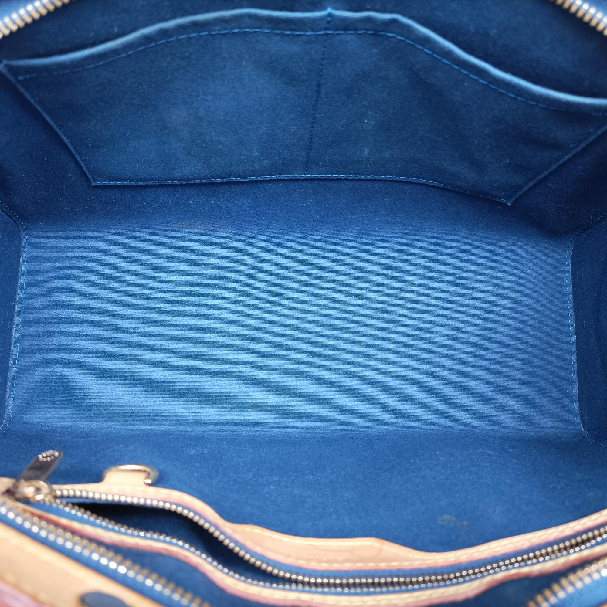 Pre-owned Louis Vuitton Brea MM Grand Bleu  Vernis M90054 shoulderbag | stylenewstar