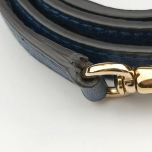 Pre-owned Ferragamo Studio Navy Grained Calfskin 21H159 shoulderbag | stylenewstar